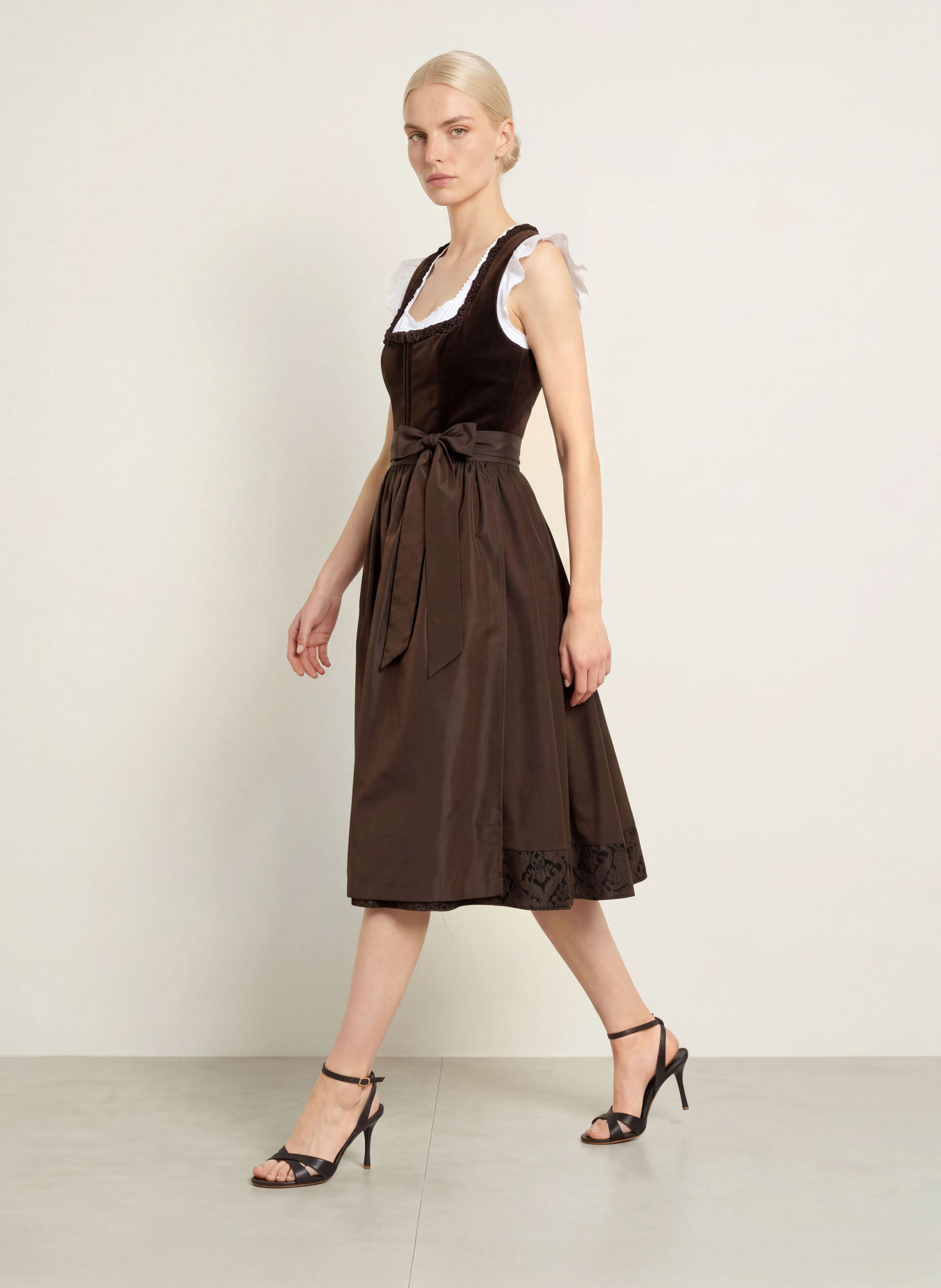 KINGA MATHE Dirndl DIAMANTE: MARRON FONCÉ