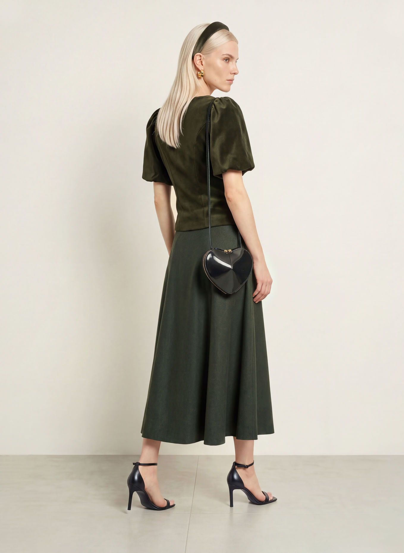 KINGA MATHE LONI Traditional bodice: OLIVE