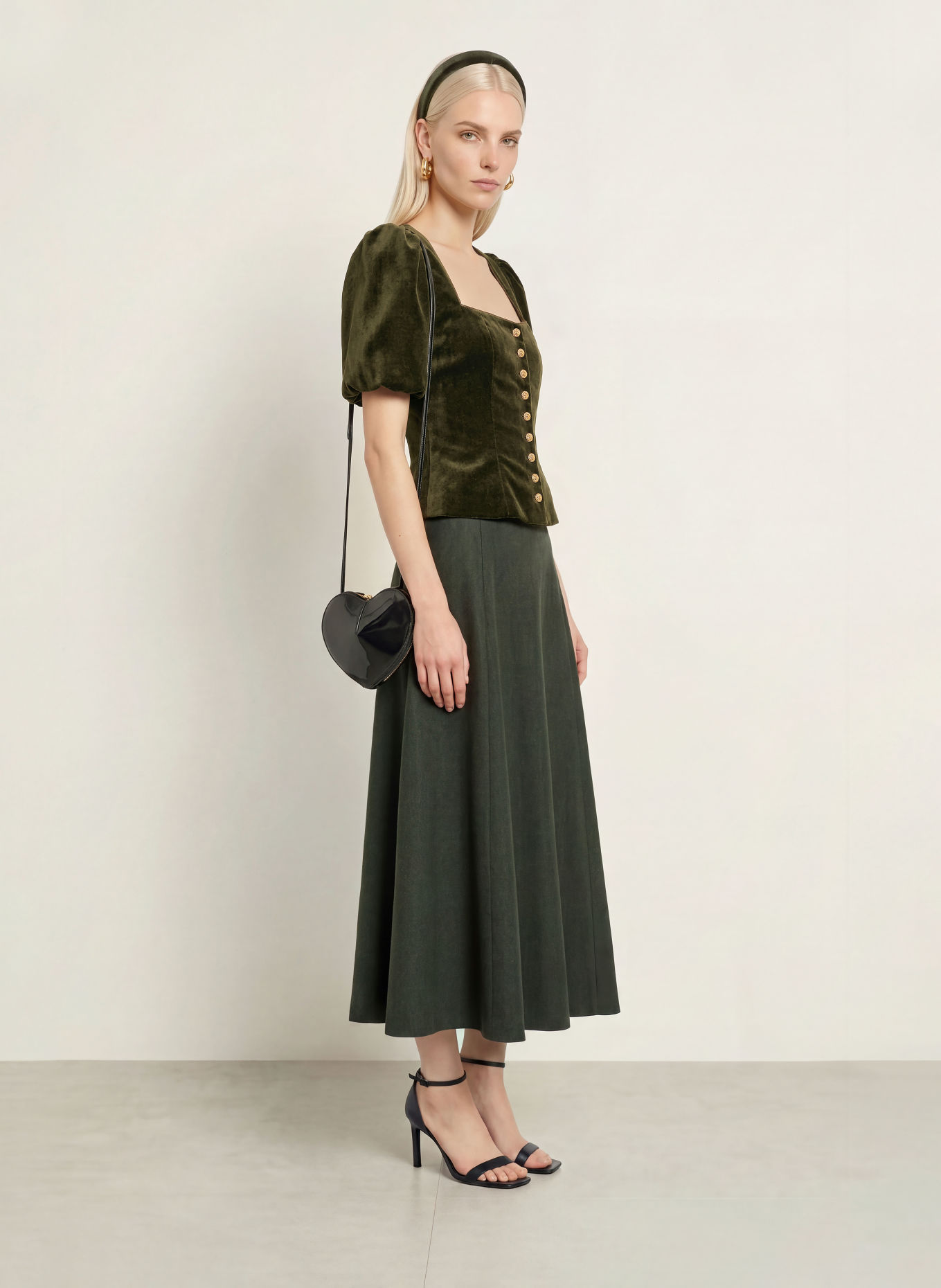 KINGA MATHE LONI Traditional bodice: OLIVE