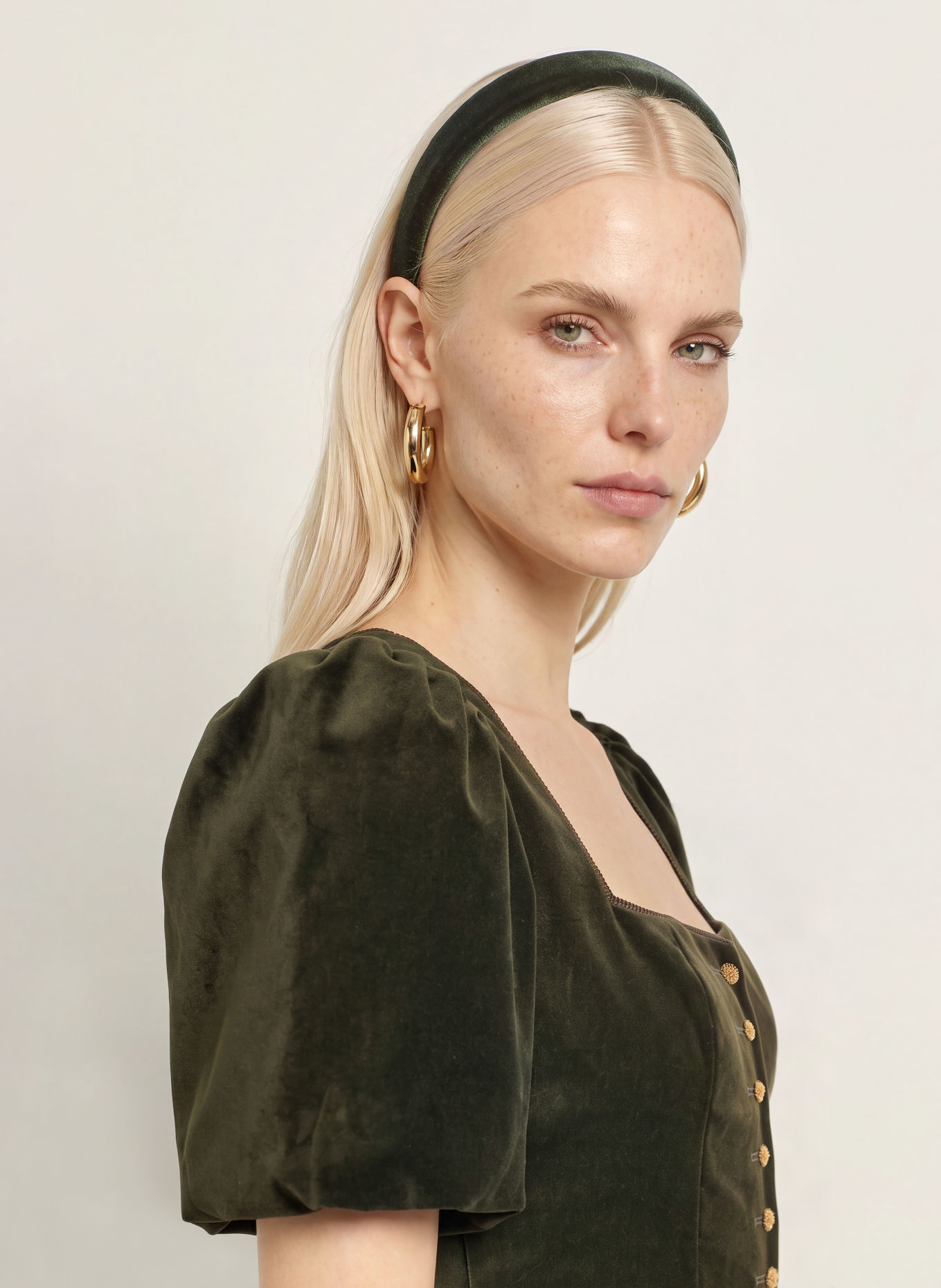 KINGA MATHE LONI Traditional bodice: OLIVE