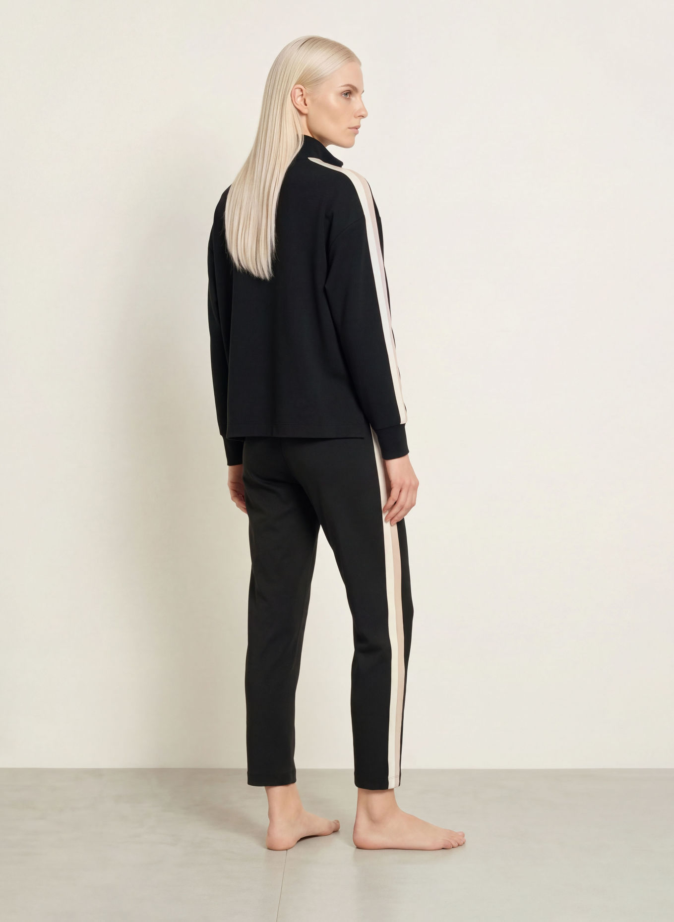 BOSS MIRAGE Lounge sweatpants with Braided Trim: BLACK / BEIGE / CREAM