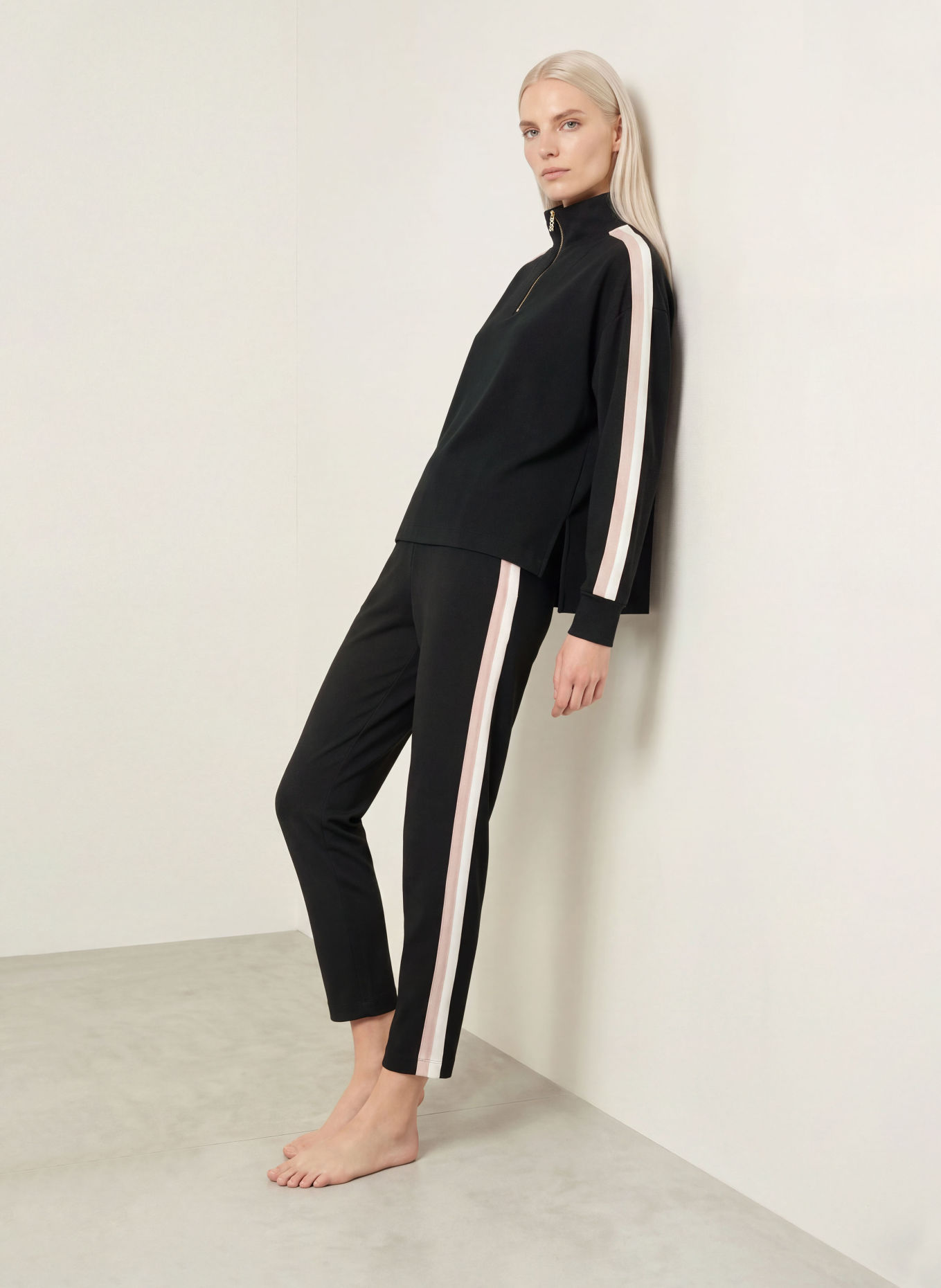 BOSS MIRAGE Lounge sweatpants with Braided Trim: BLACK / BEIGE / CREAM