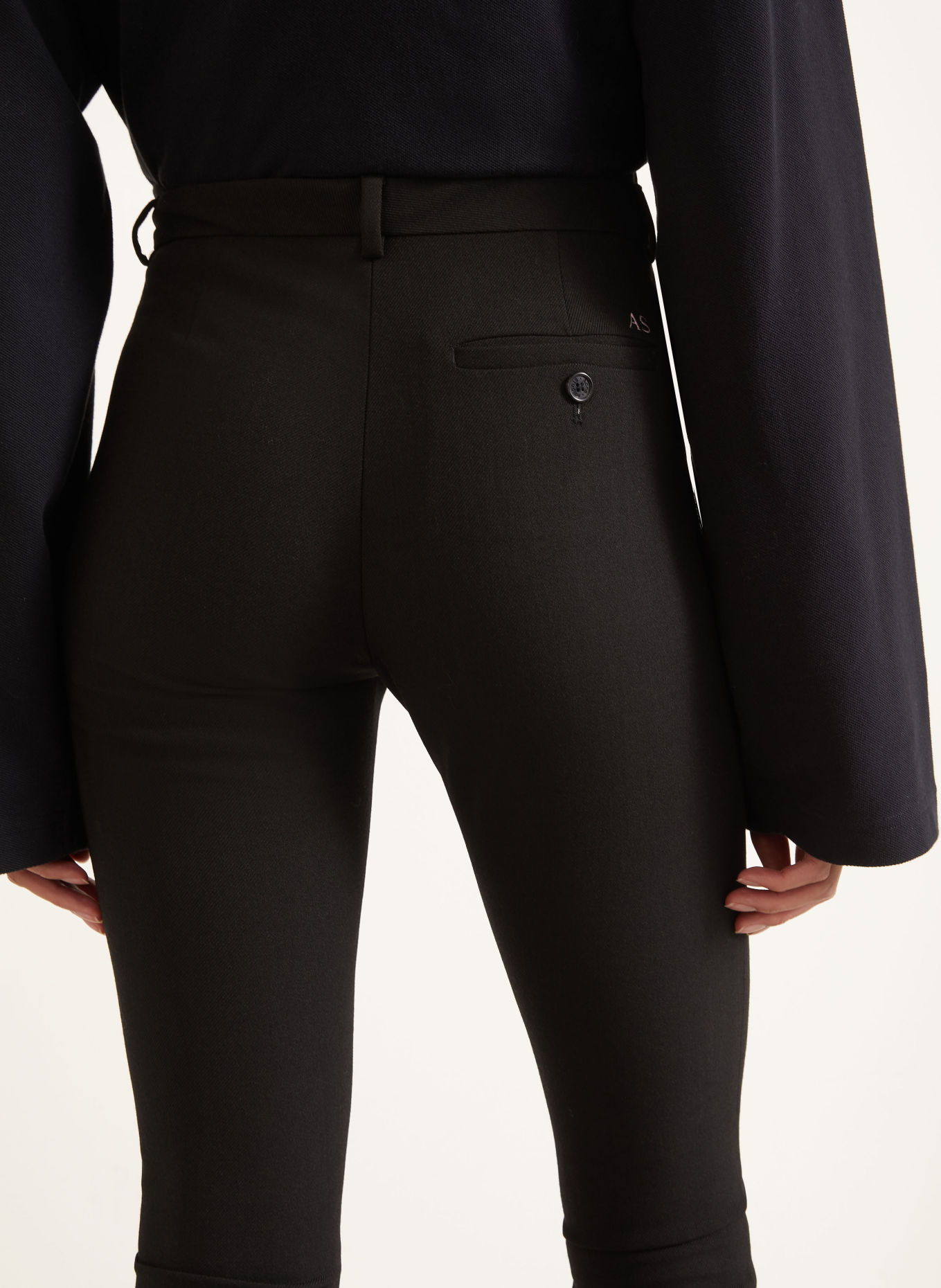 Acne Studios Legíny: ČERNÁ