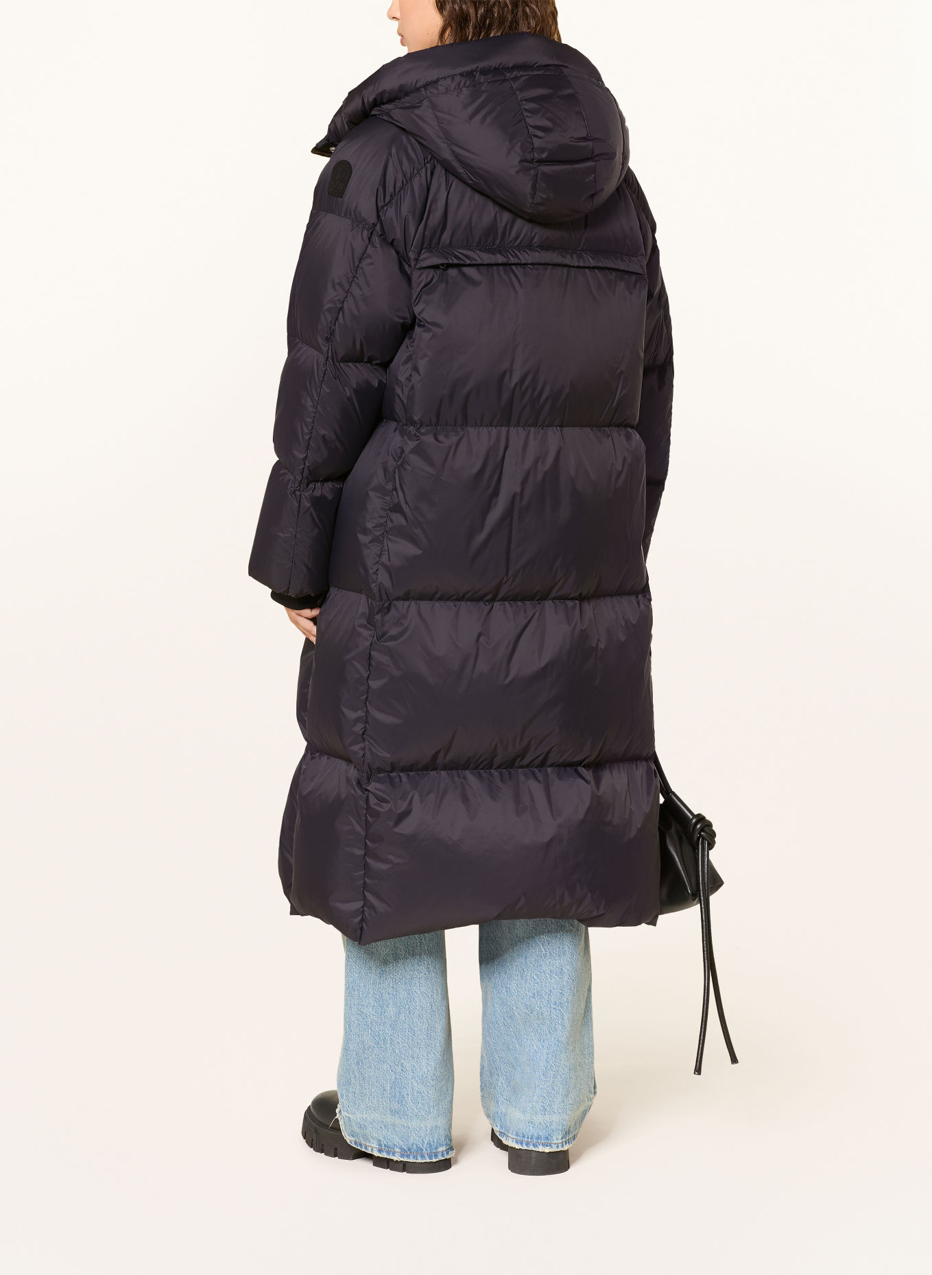 PARAJUMPERS Péřový kabát FALGE: ČERNÁ