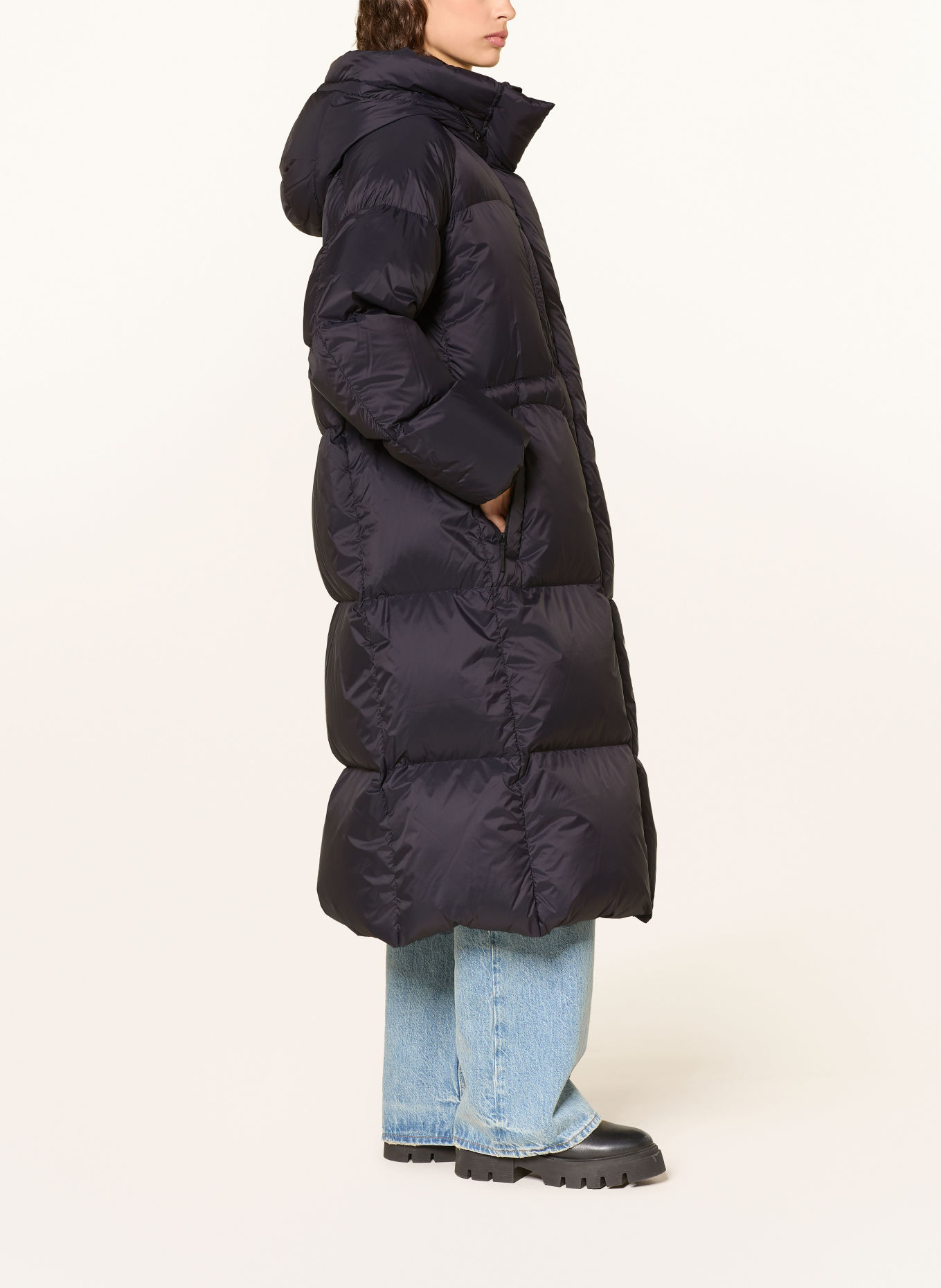 PARAJUMPERS Péřový kabát FALGE: ČERNÁ