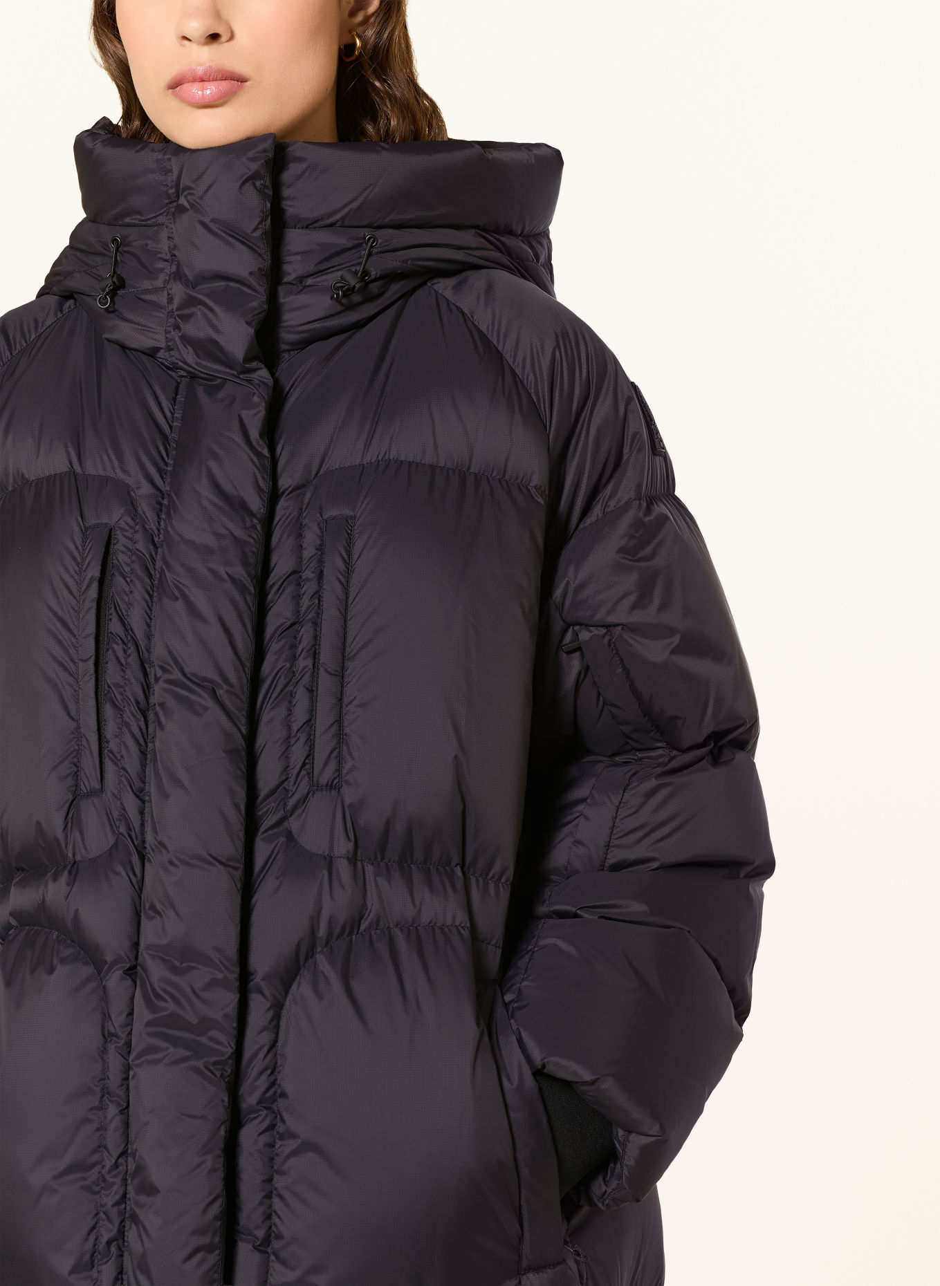 PARAJUMPERS Péřový kabát FALGE: ČERNÁ