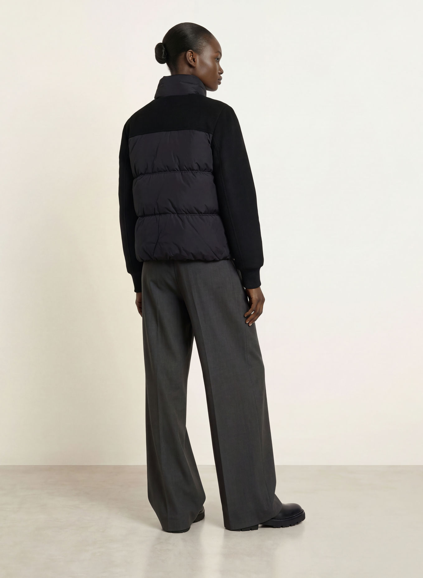PARAJUMPERS Daunenjacke im Materialmix: SCHWARZ