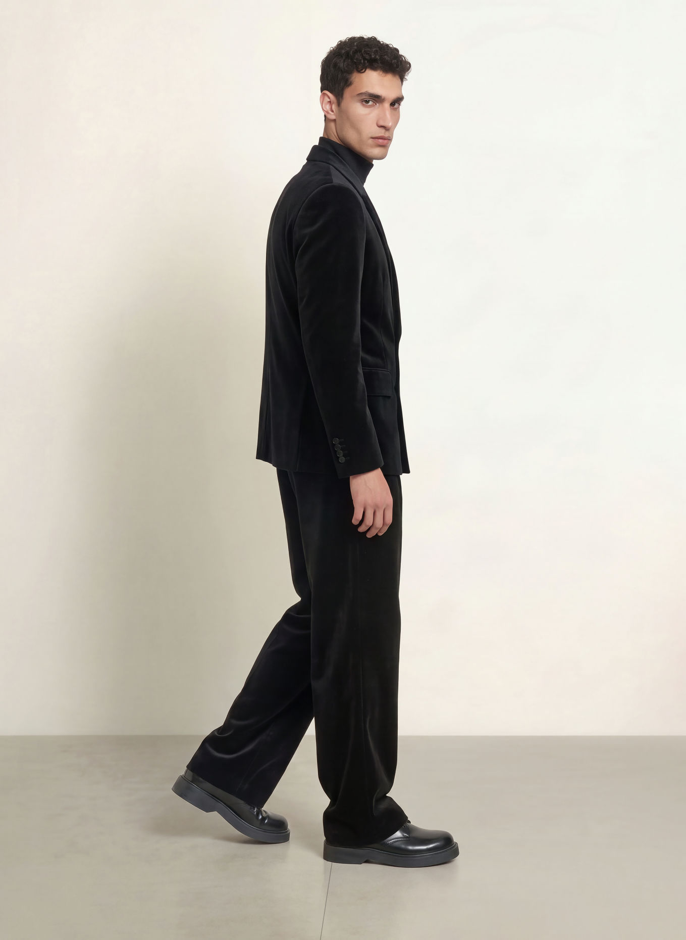 HUGO Anzughose FLIPS Modern Fit aus Samt: 001 BLACK