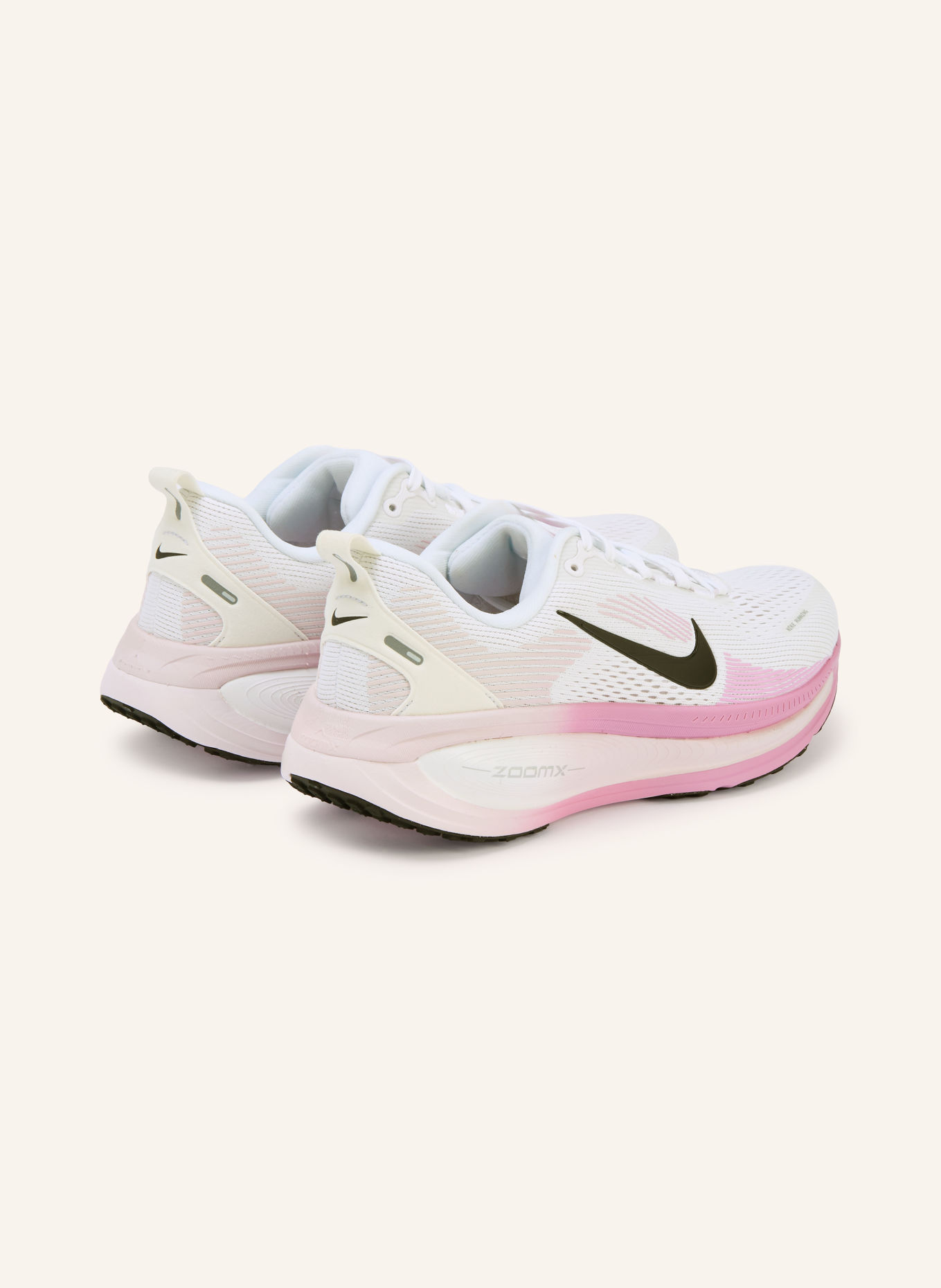 Nike VOMERO 18 Running Shoes: WHITE / PINK / LIGHT PURPLE