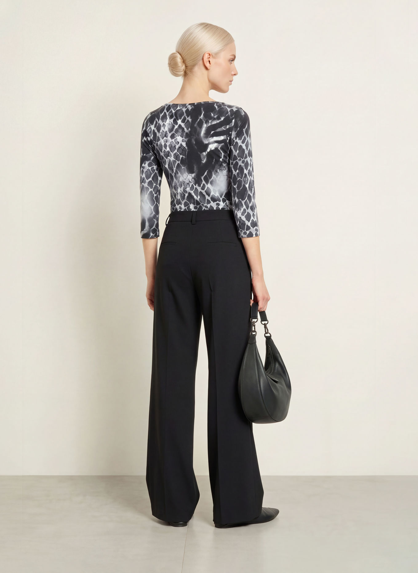 efixelle Shirt with 3/4 sleeves: BLACK / DARK GRAY / WHITE
