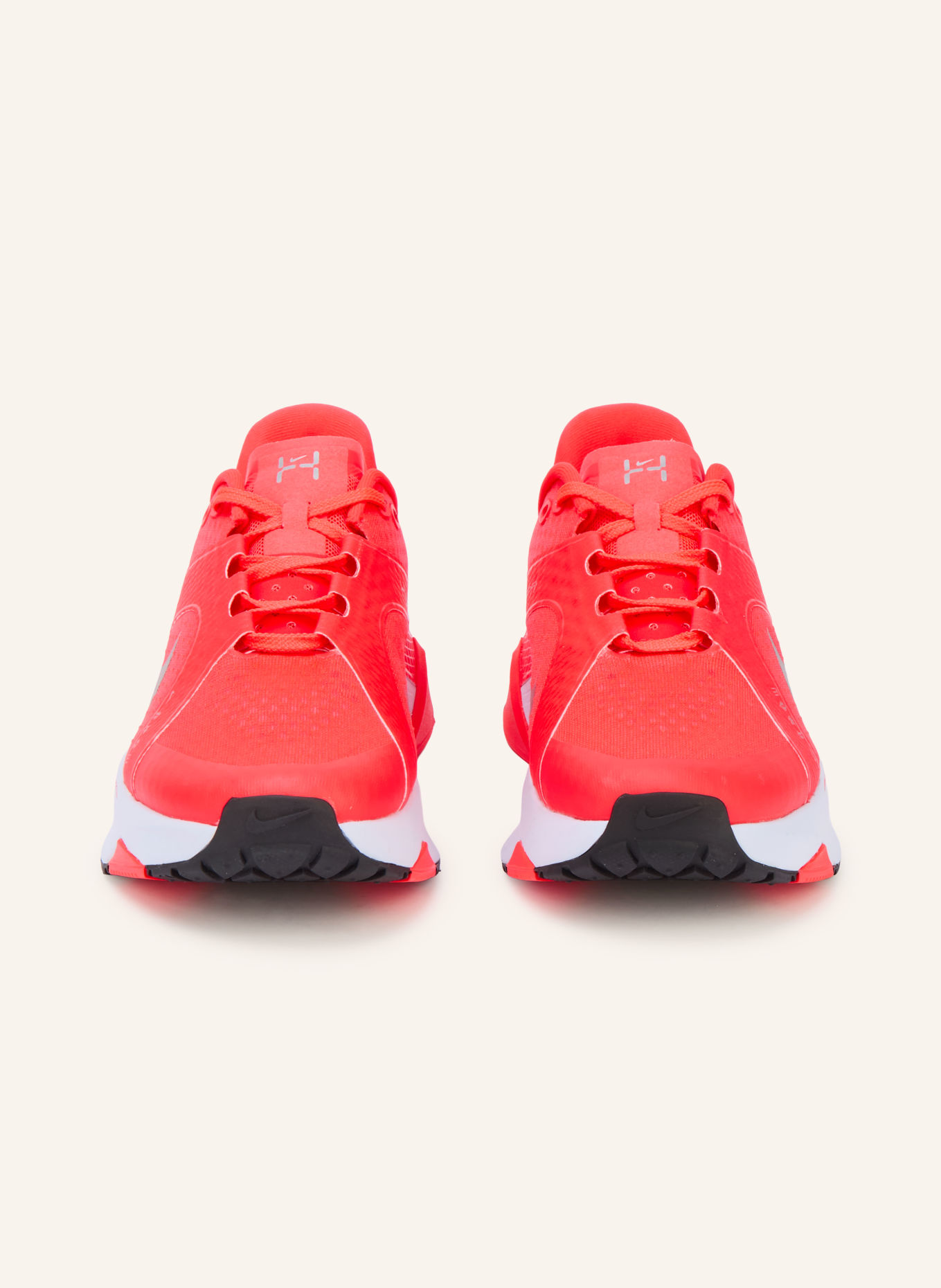 Nike HYBRID Fitness shoes: NEON RED / SILVER