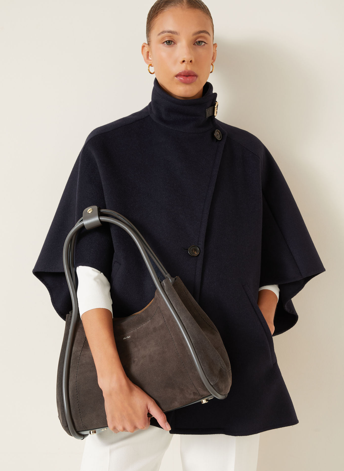 Max Mara Schultertasche MARINSUEDE: DUNKELGRAU / SILBER