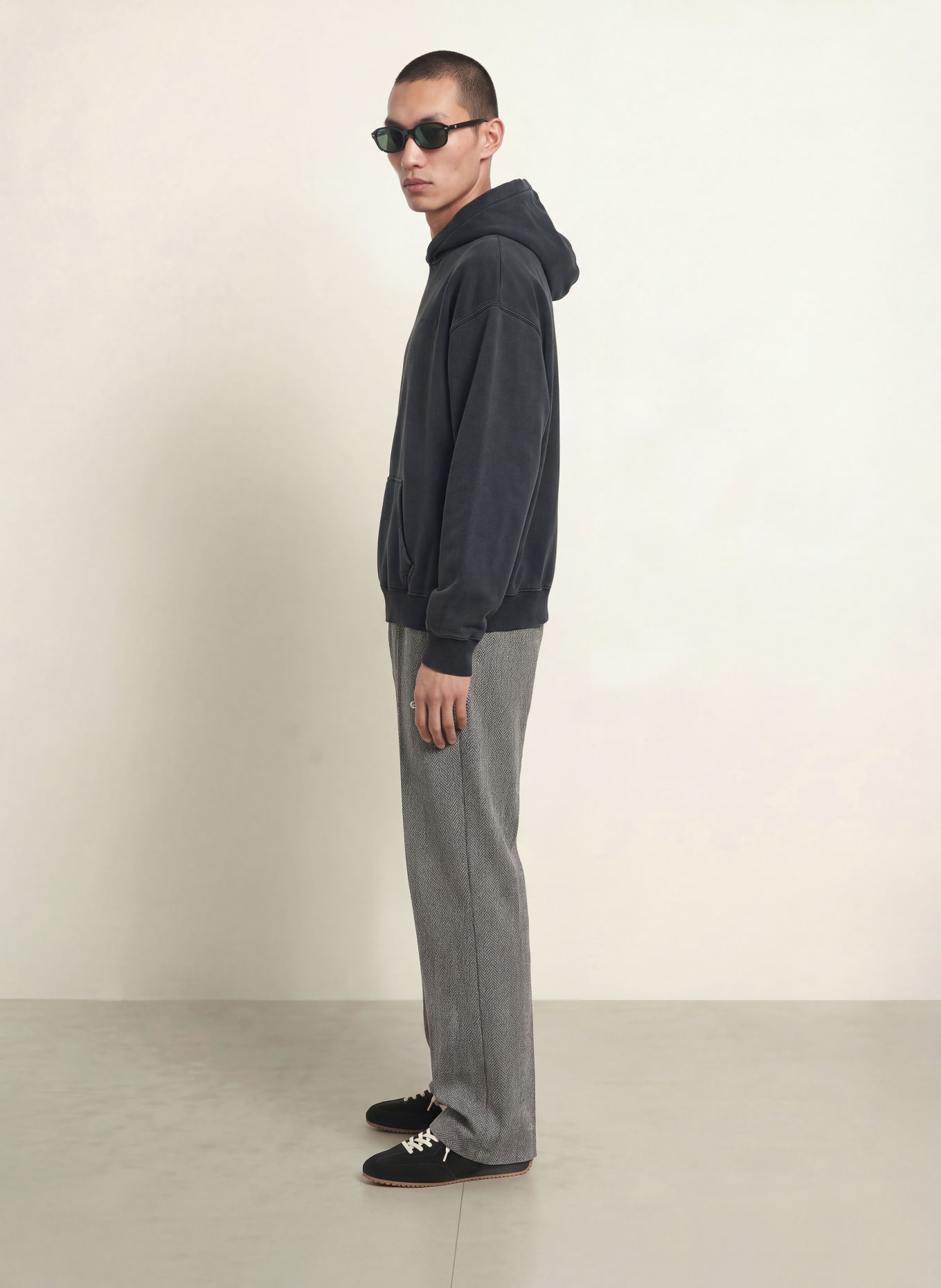 PEGADOR TIVOLI Jogging-style trousers: DARK GRAY / WHITE