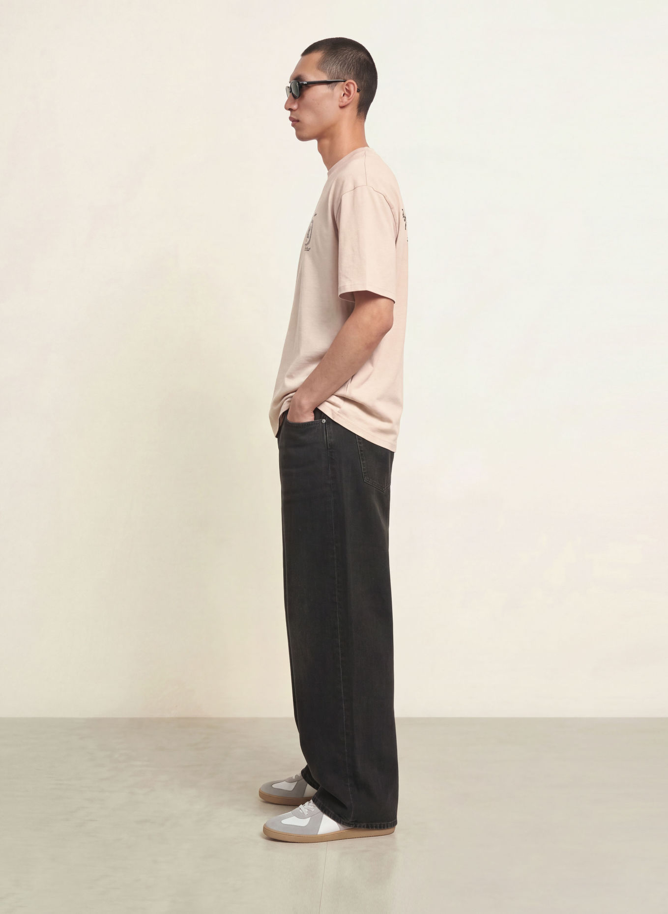 PEGADOR Oversized tričko CASOLI: SVĚTLE HNĚDÁ / ČERNÁ