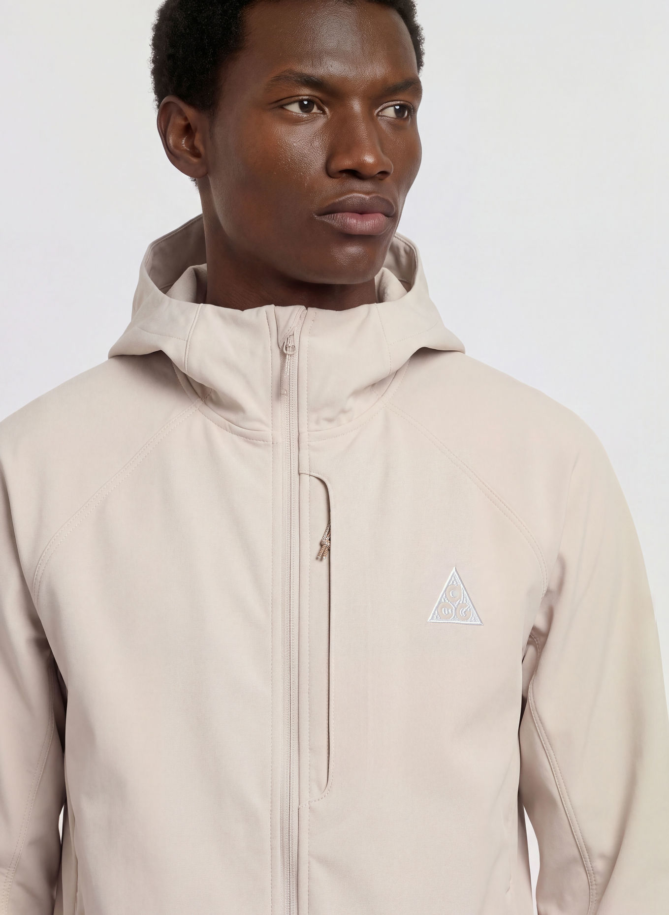 Nike Funkční bunda ACG CLOUD TREKKER: BÉŽOVÁ / BÍLÁ