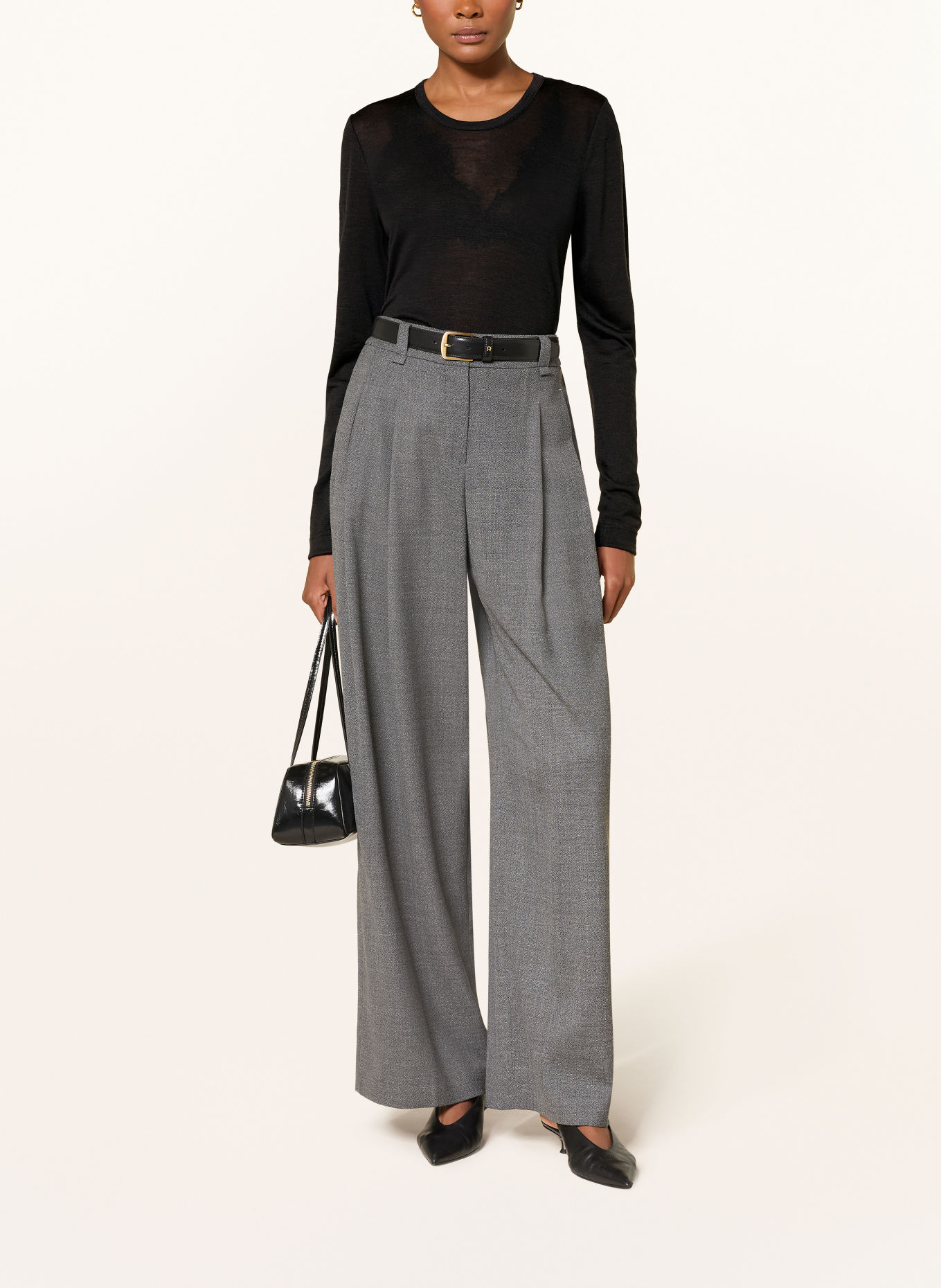 lilienfels Longsleeve: ZWART