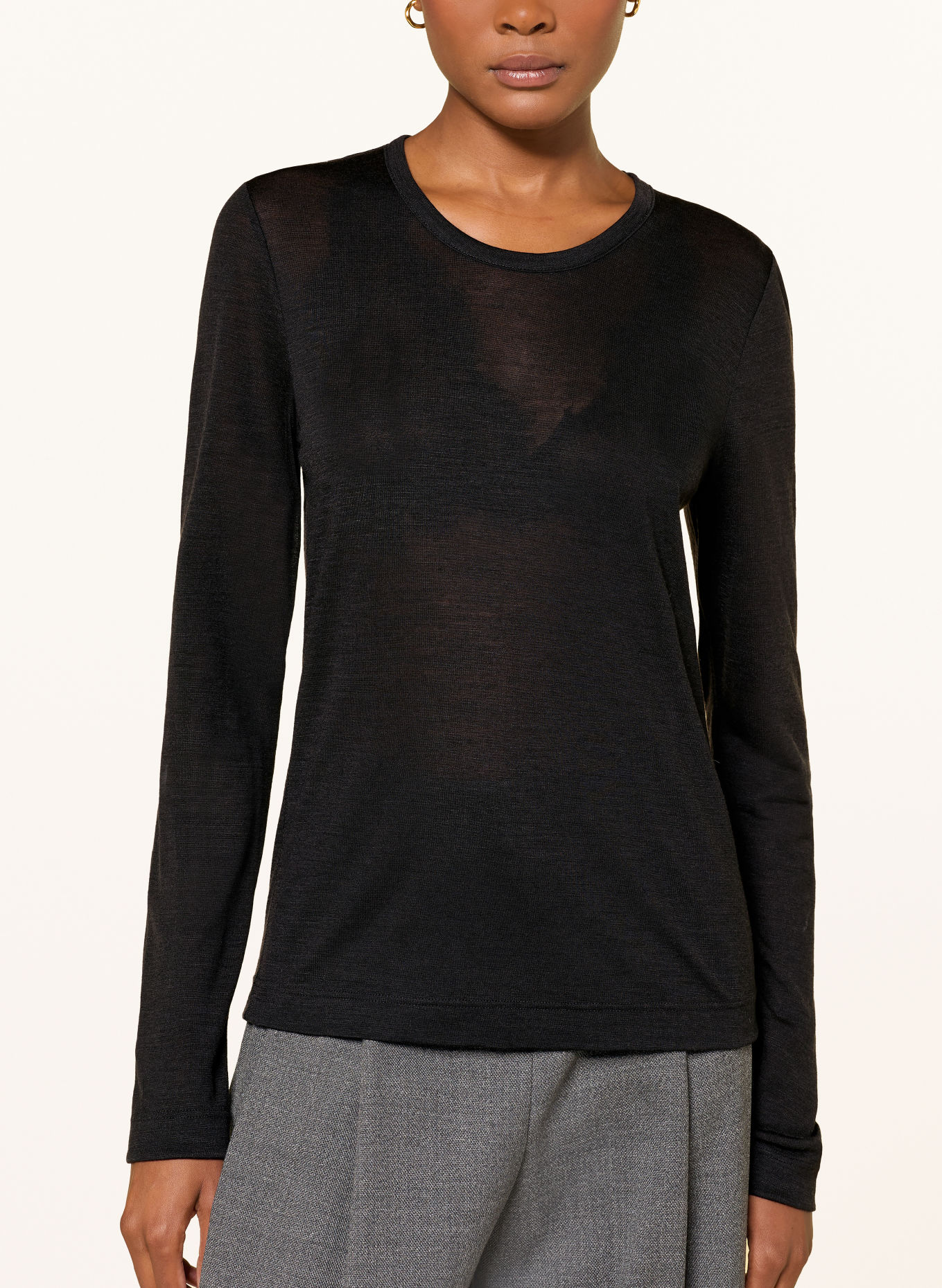 lilienfels Longsleeve: ZWART