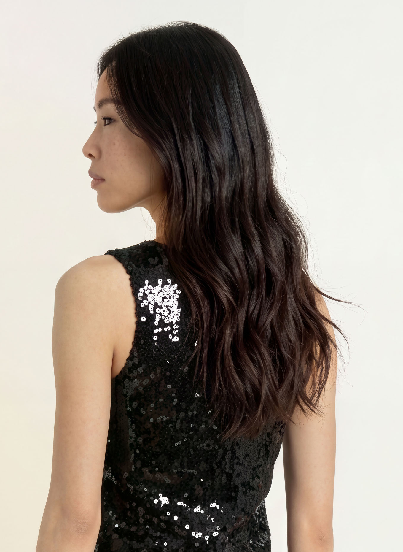 miss goodlife GLAMOUR GLOW Top with Sequins: BLACK