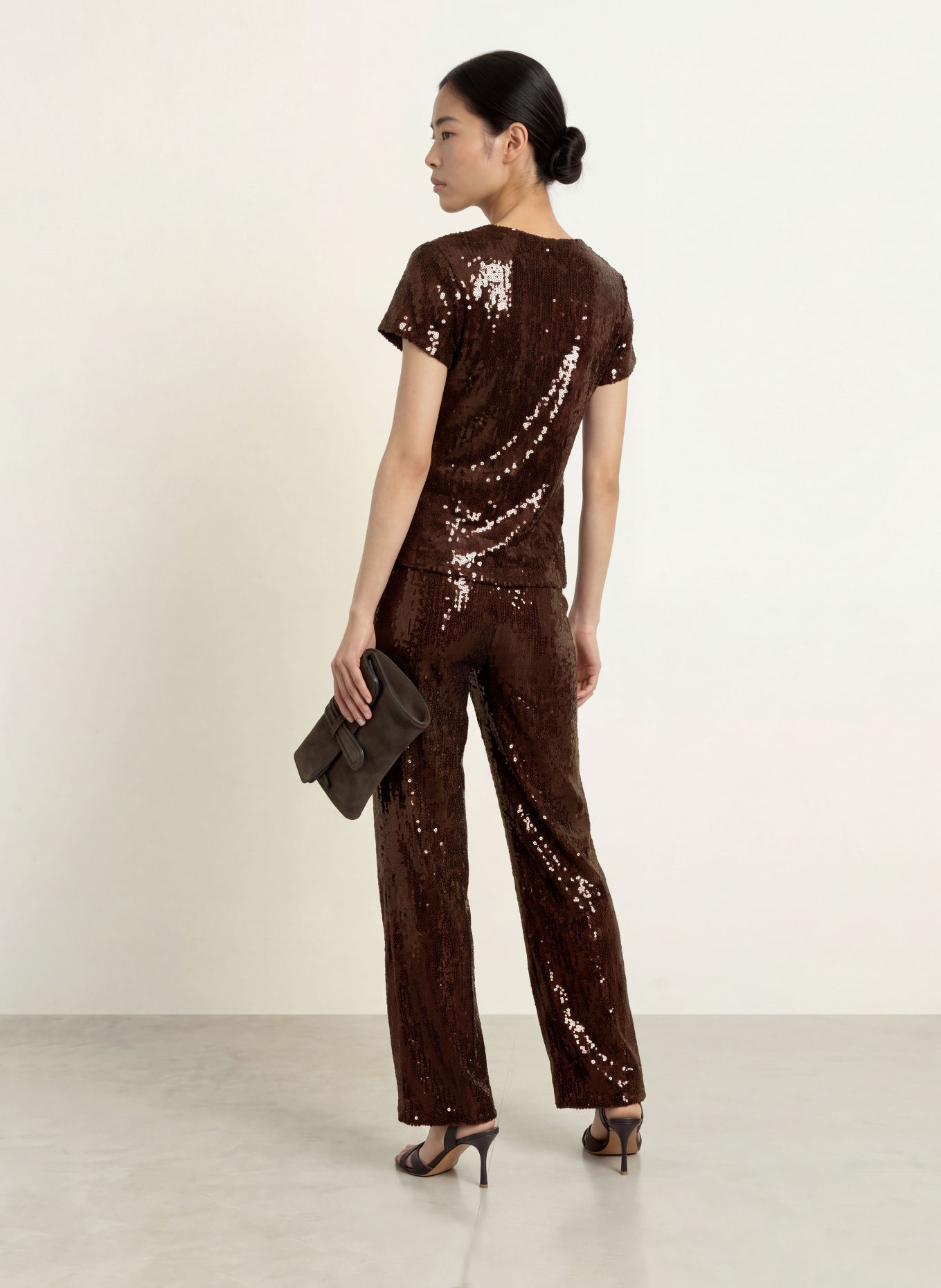 miss goodlife GLAMOUR GLOW T-shirt with sequins: DARK BROWN