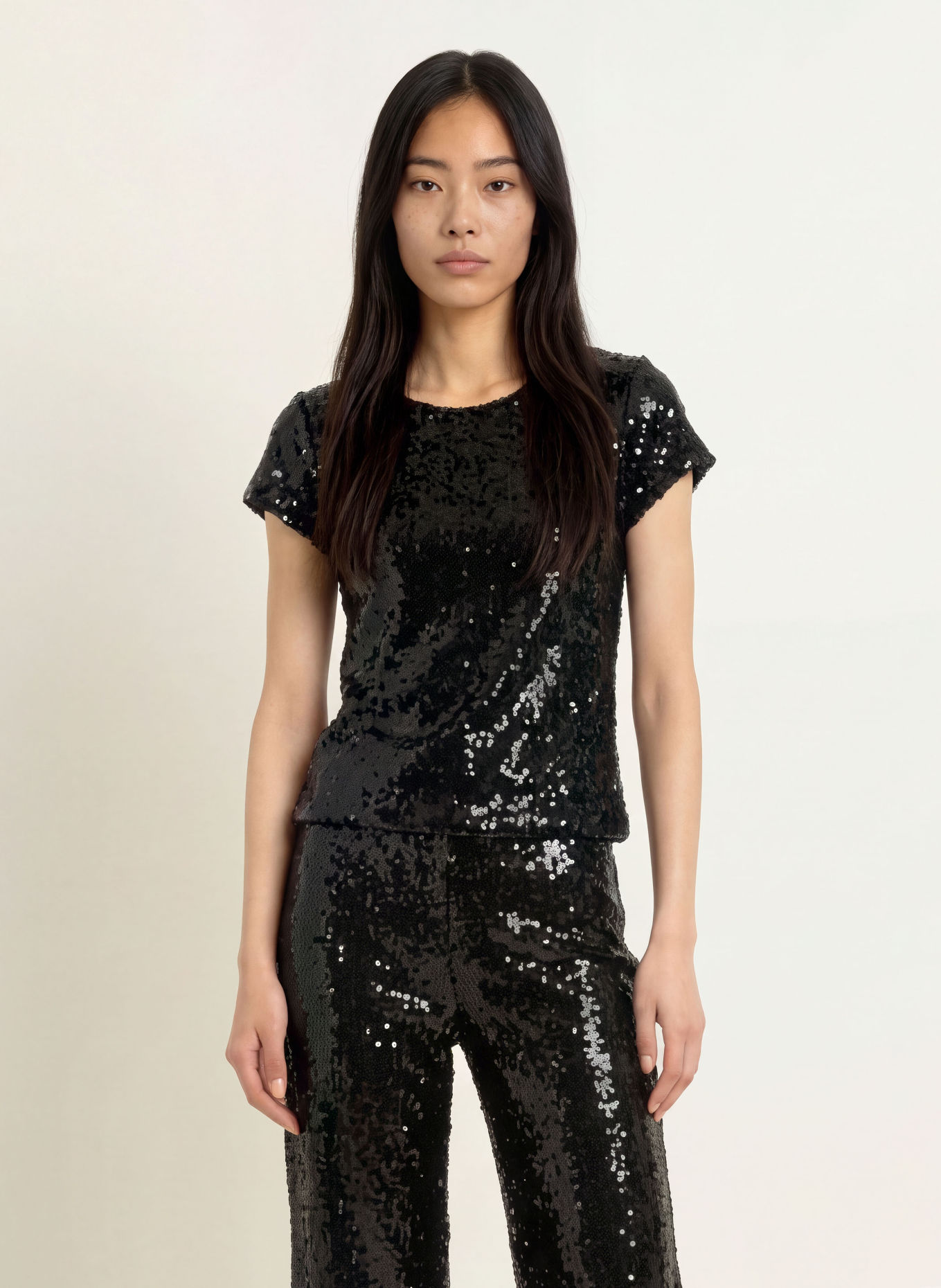 miss goodlife GLAMOUR GLOW T-shirt with sequins: BLACK