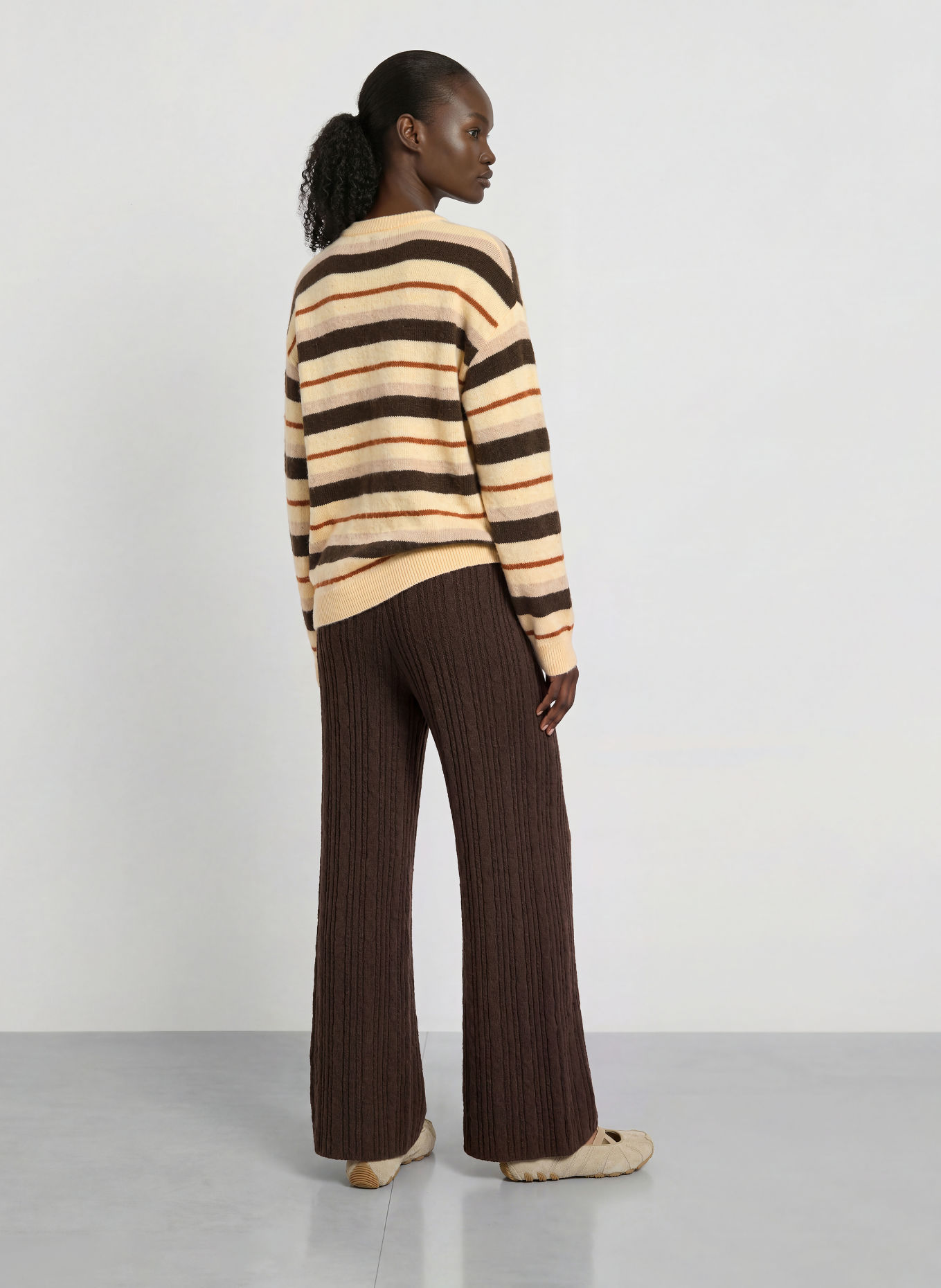 adidas Originals KNIT ESSENTIALS Sweaters: LIGHT BROWN / DARK BROWN / BROWN