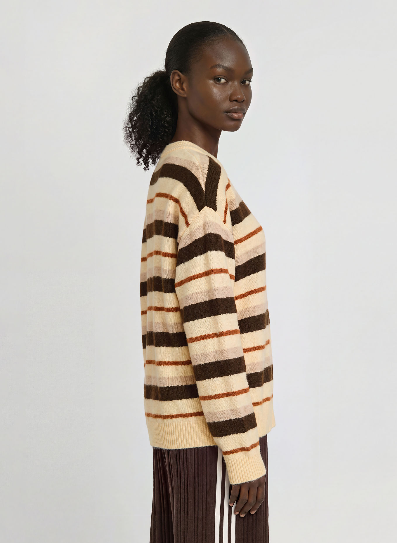 adidas Originals KNIT ESSENTIALS Sweaters: LIGHT BROWN / DARK BROWN / BROWN