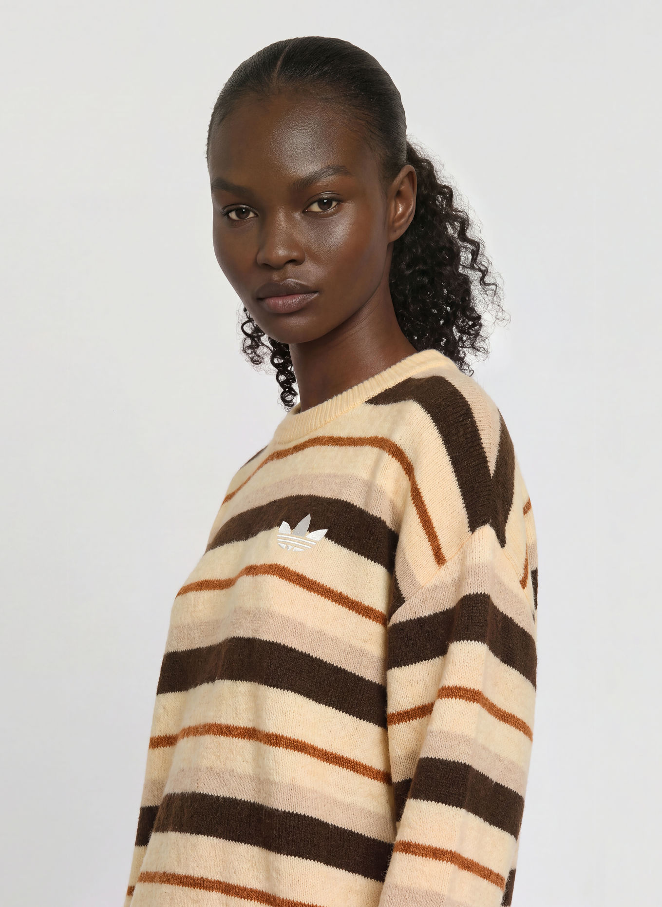 adidas Originals KNIT ESSENTIALS Sweaters: LIGHT BROWN / DARK BROWN / BROWN