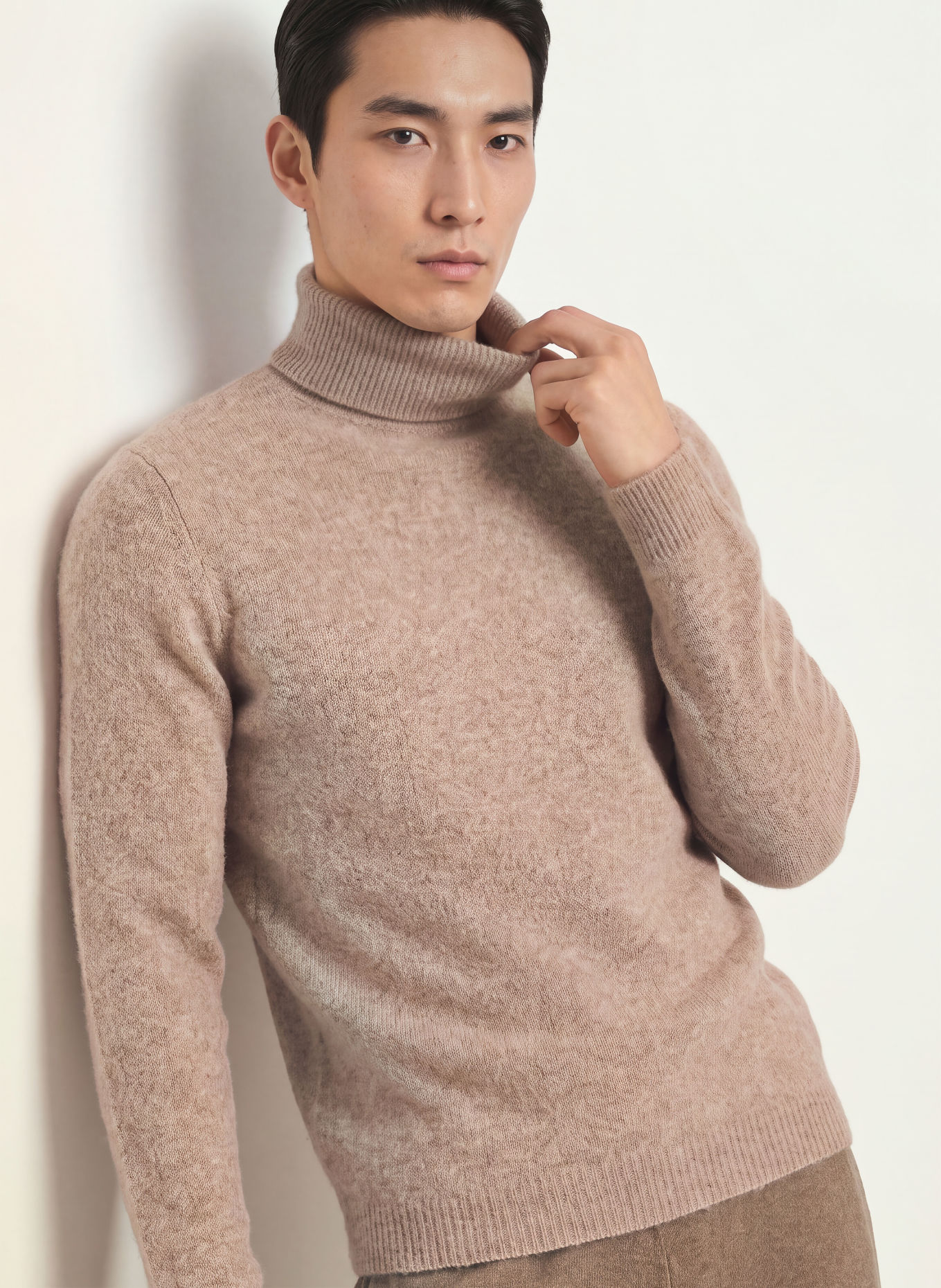 roberto collina Turtleneck sweater with cashmere: TAUPE