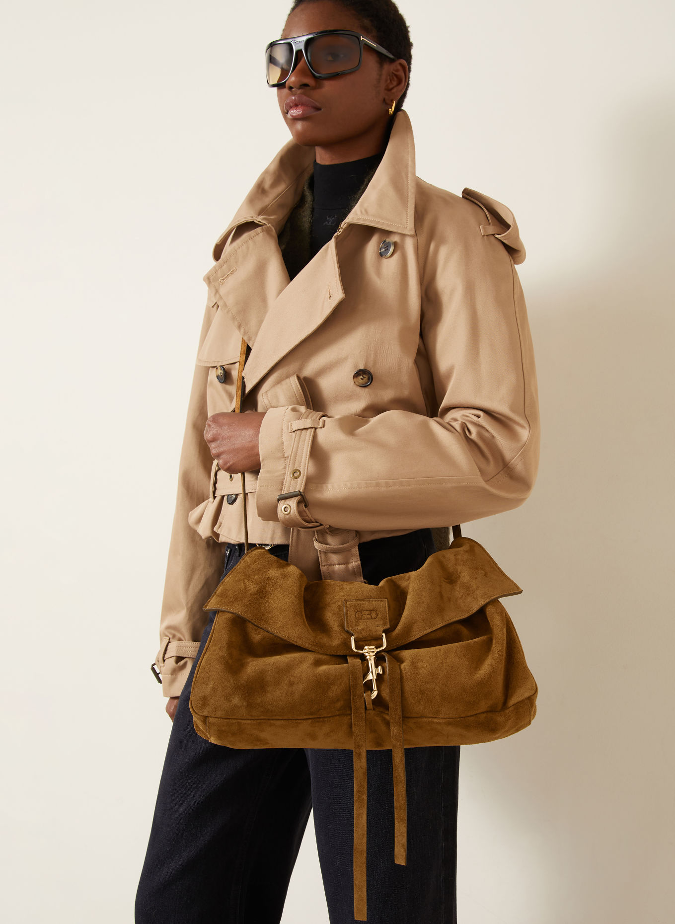 RADICA STUDIO LA BISACCIA MIDI Crossbody Bag: COGNAC / GOLD