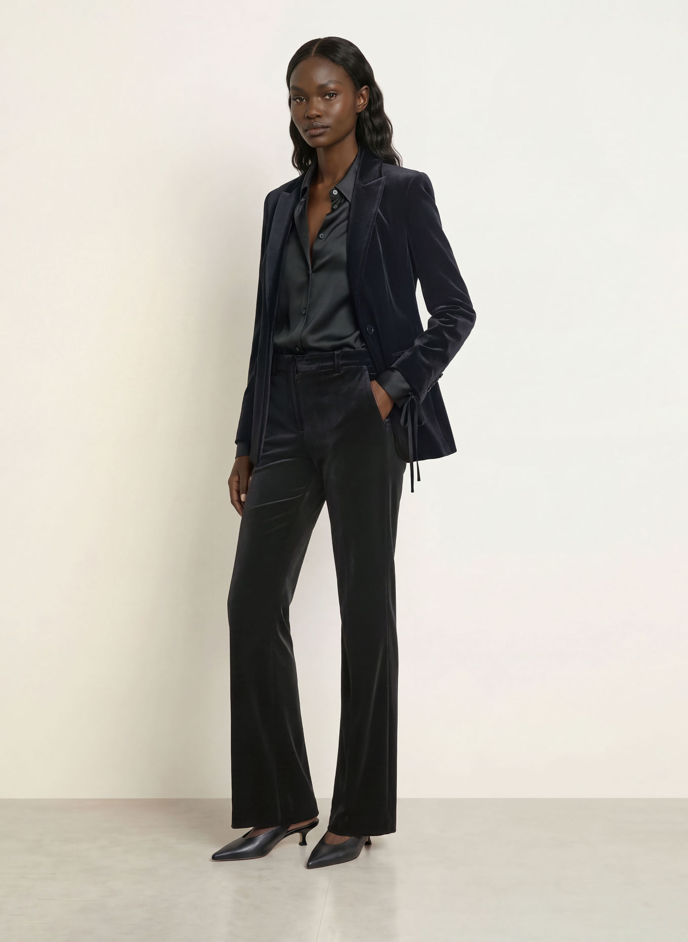 PATRIZIA PEPE Velvet Blazer: BLACK