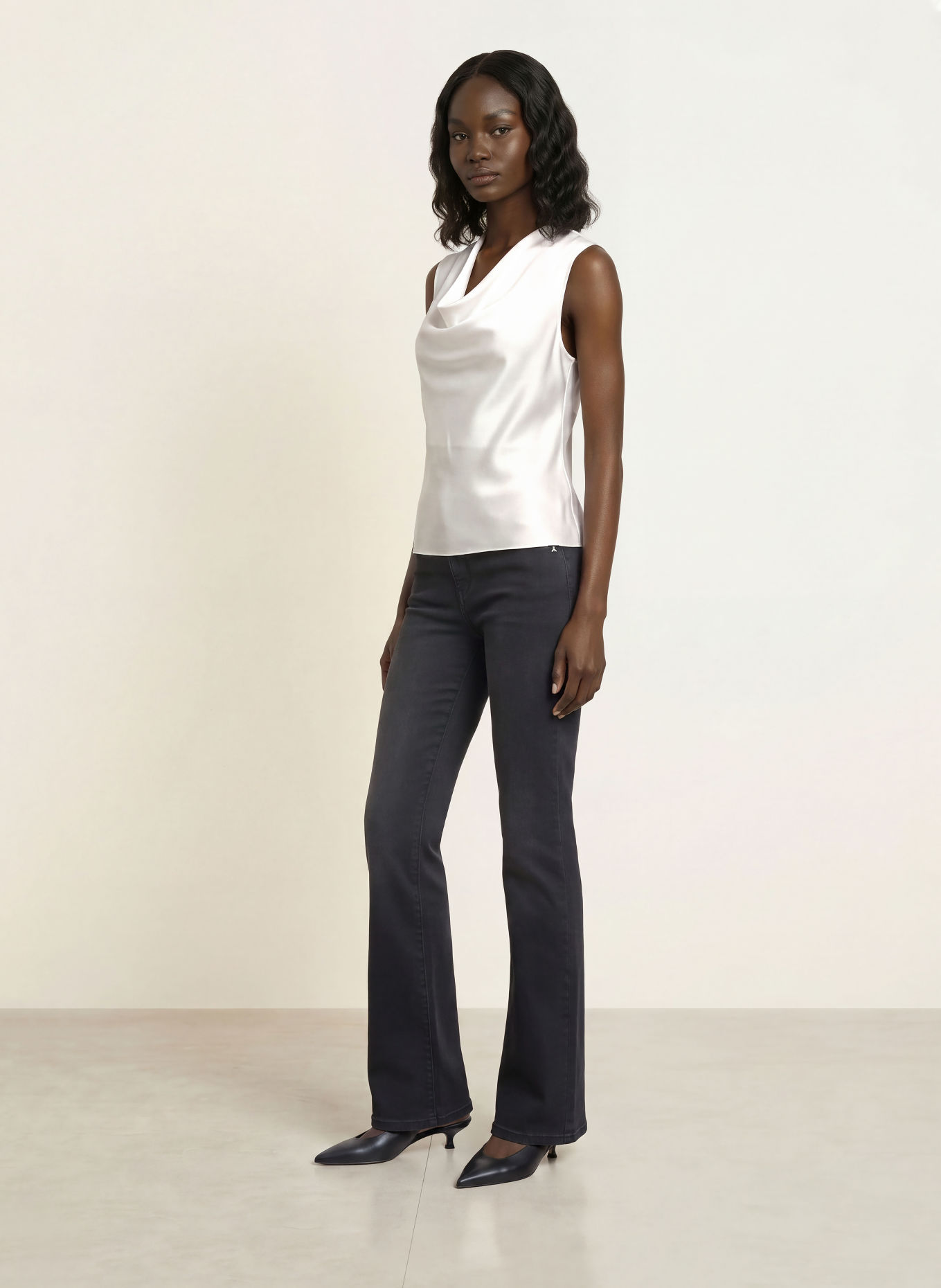 PATRIZIA PEPE Satinbluse i silke: HVID