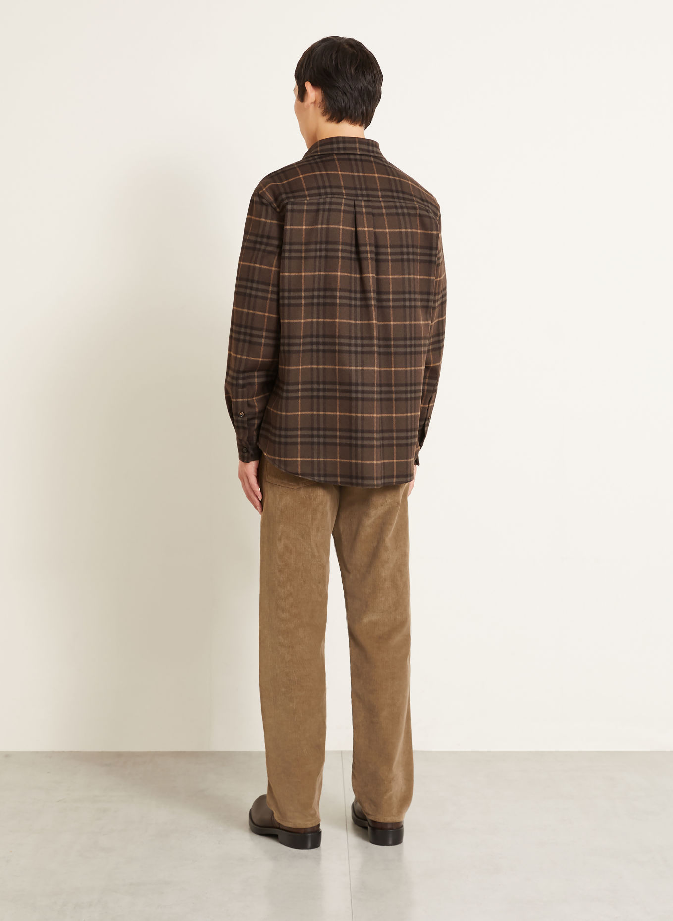 BURBERRY Chemise en flanelle CADOC, coupe extra slim: TAUPE / CHAMEAU / GRIS FONCÉ