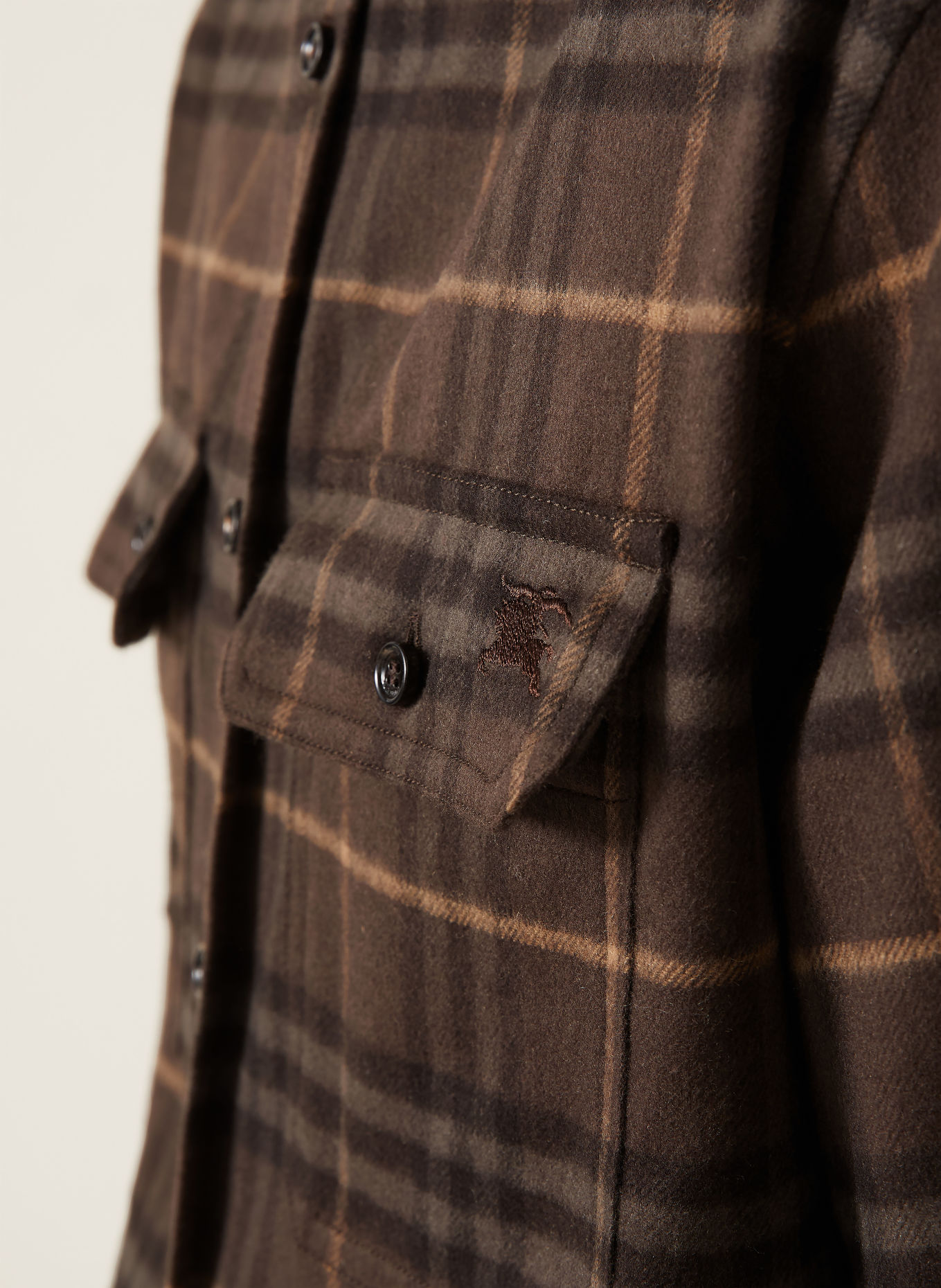 BURBERRY Chemise en flanelle CADOC, coupe extra slim: TAUPE / CHAMEAU / GRIS FONCÉ