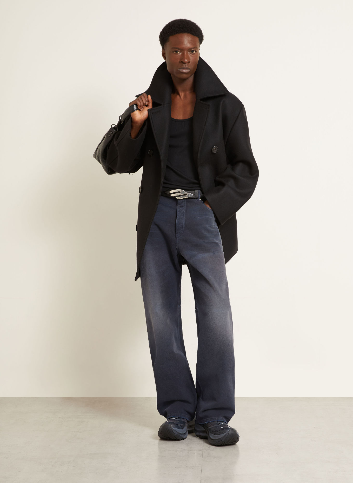 BALENCIAGA Jeans Regular Fit: 8074 NAVY/DIRTY DARK BLUE