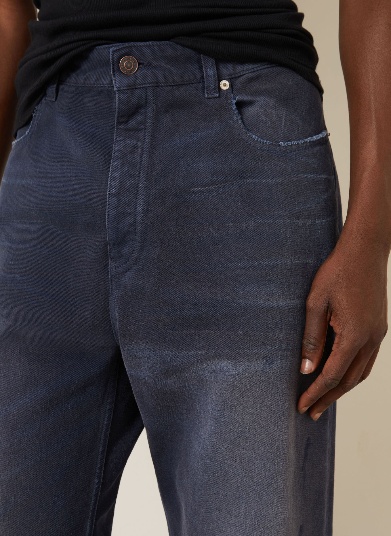 BALENCIAGA Jeans Regular Fit: 8074 NAVY/DIRTY DARK BLUE