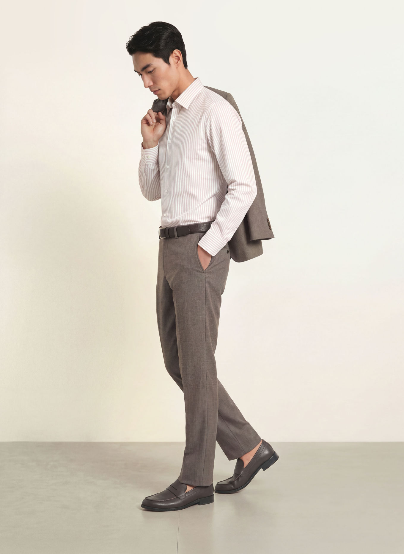 BOSS Chemise JOE coupe classique: BEIGE / BLANC