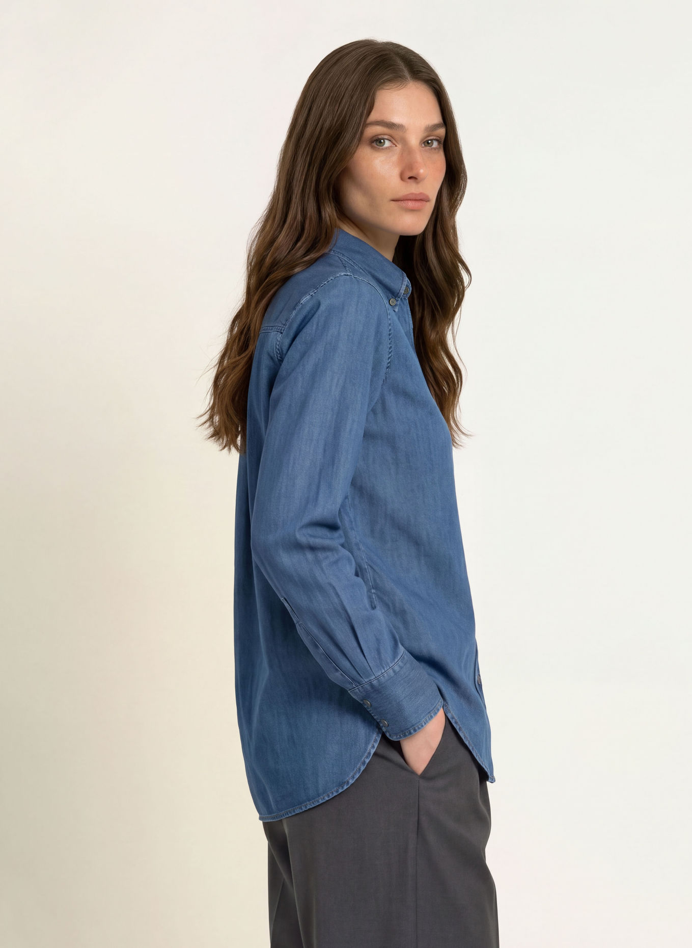 ROBERT FRIEDMAN Chemise en jean: BLEU FONCÉ