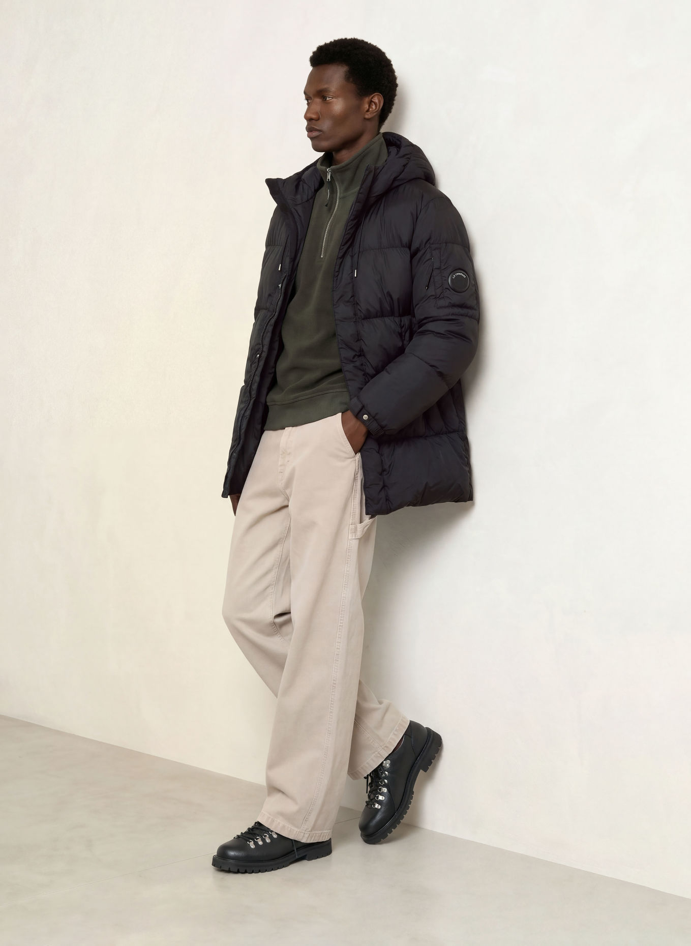 C.P. COMPANY Daunenjacke: SCHWARZ