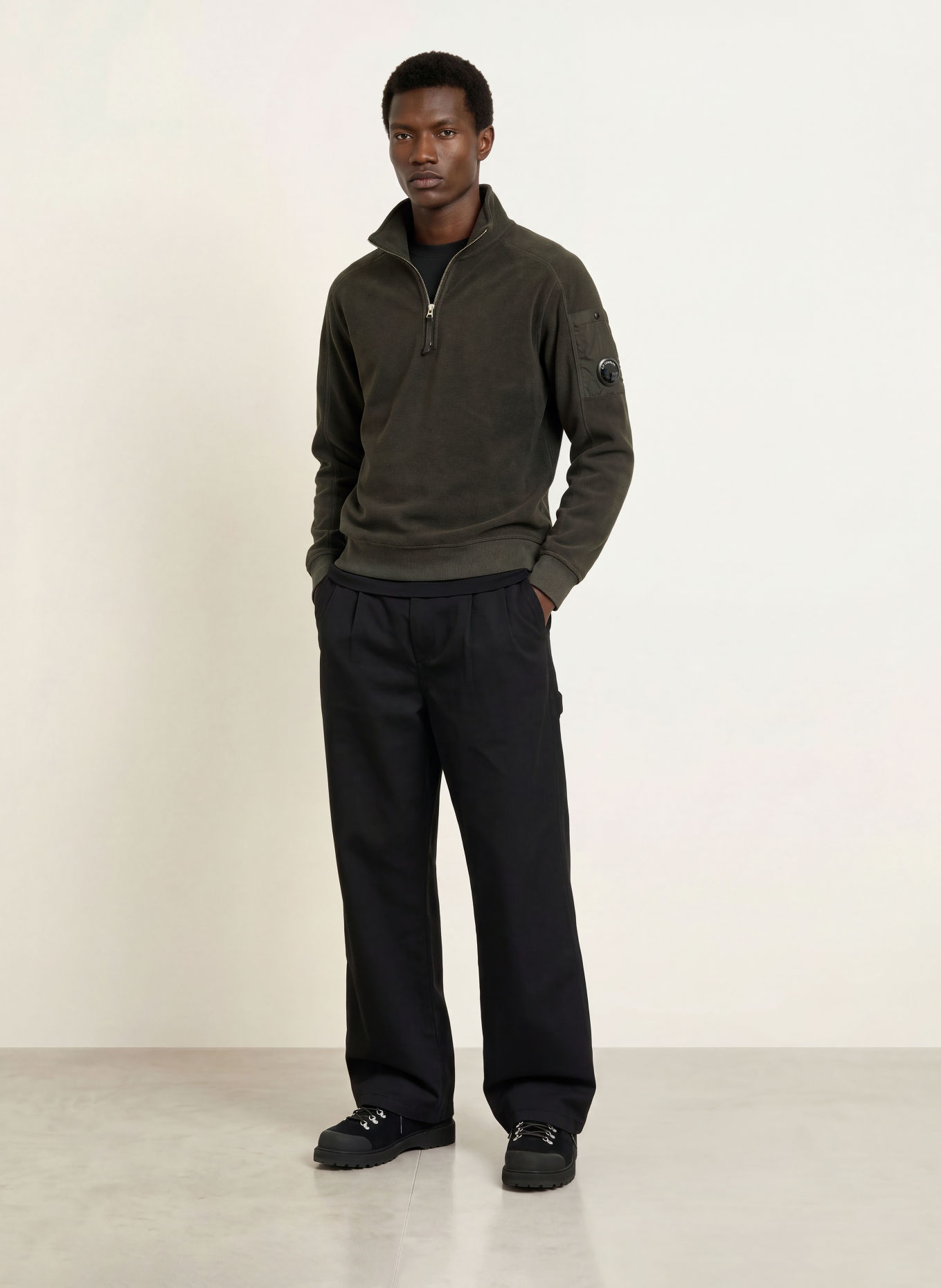 C.P. COMPANY Pull sweat col zippé: GRIS FONCÉ