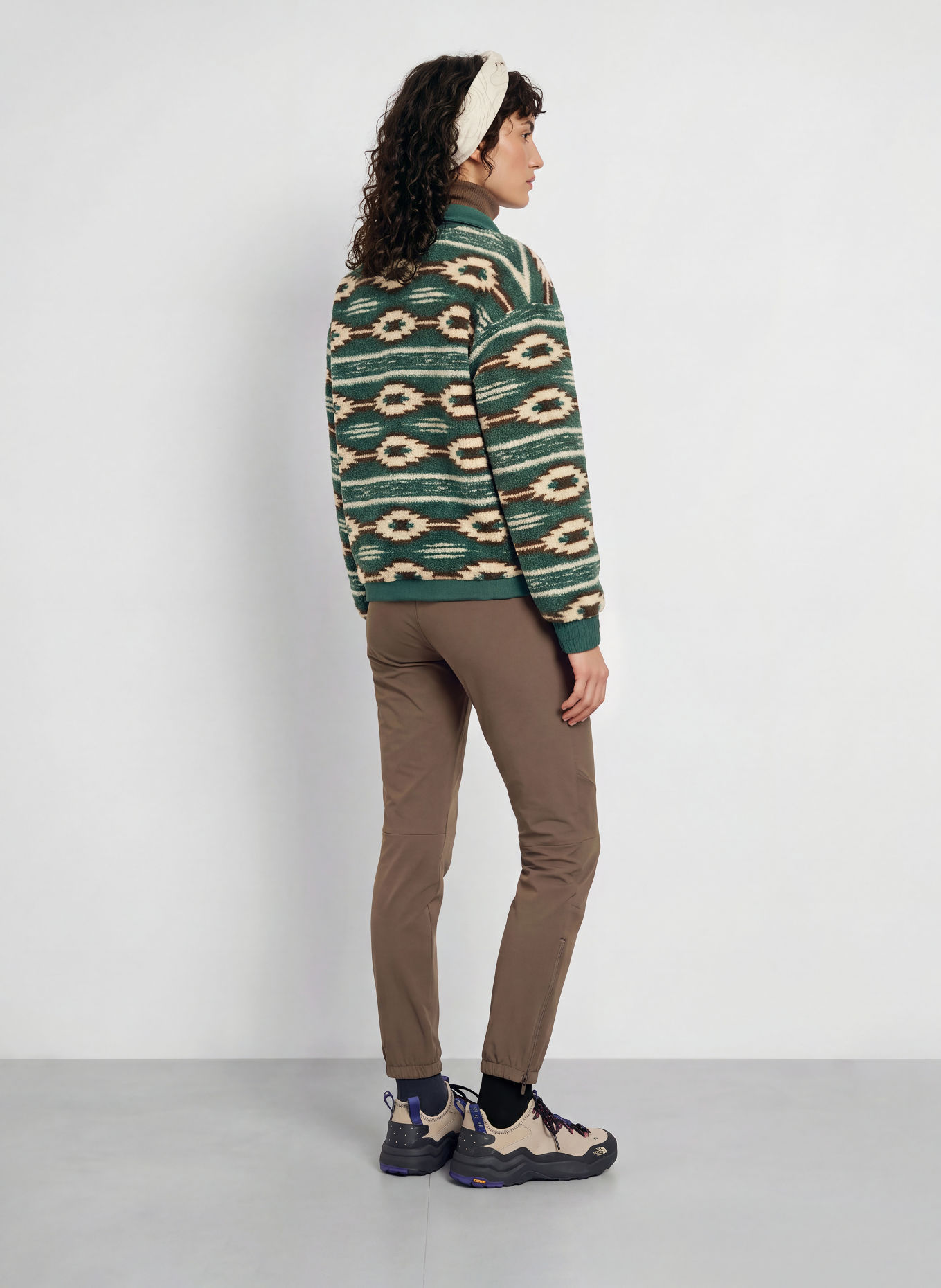 me°ru' MAICAO Fleece Half-zip Sweater: DARK GREEN / DARK BROWN / WHITE