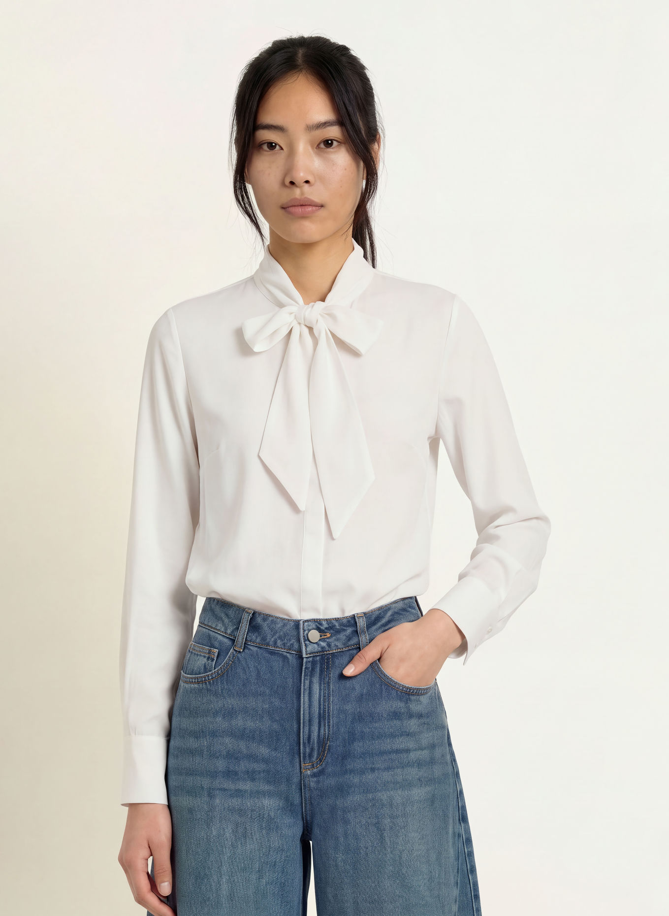 MORE & MORE Tie-neck blouse: CREAM