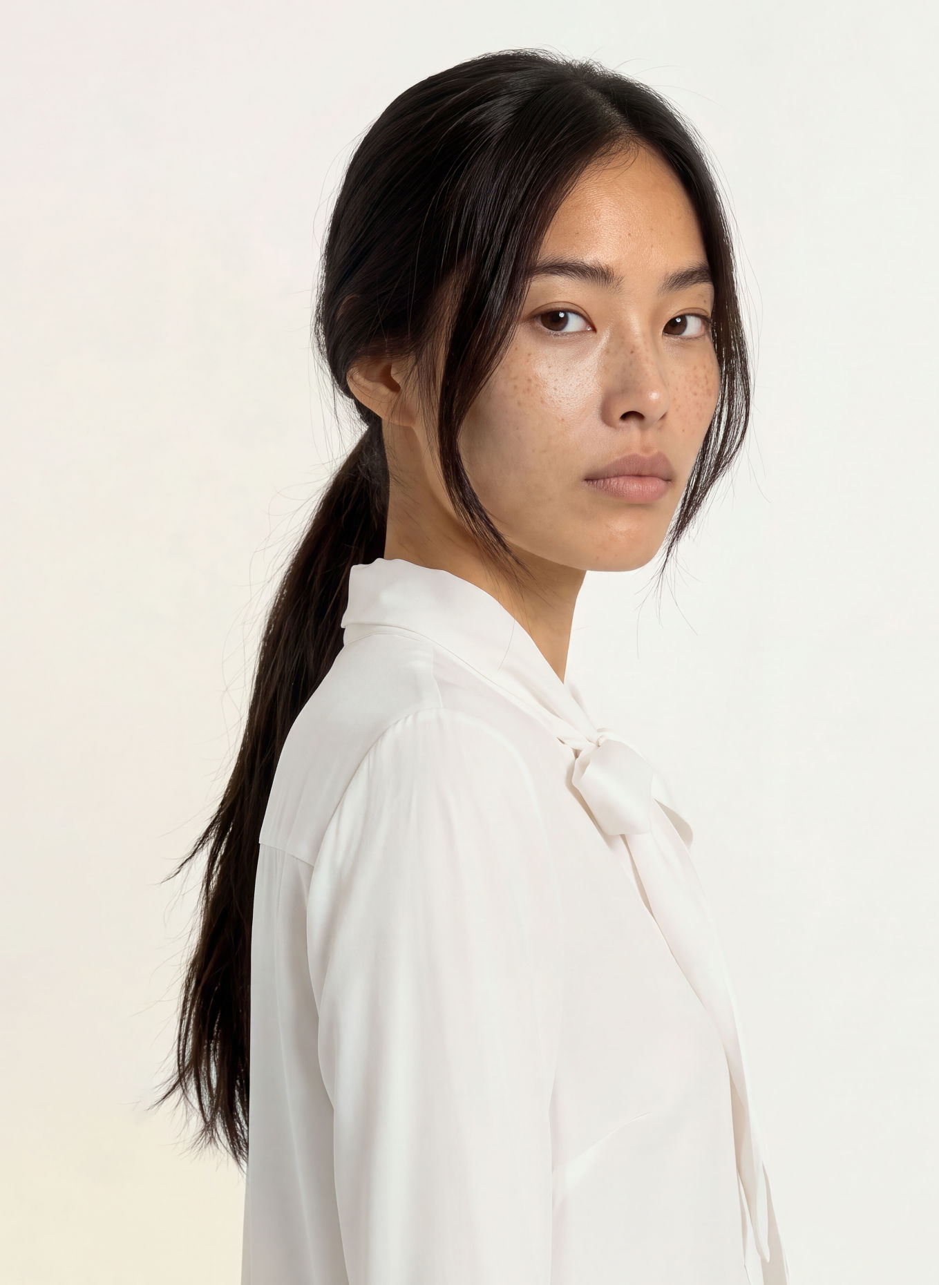 MORE & MORE Tie-neck blouse: CREAM