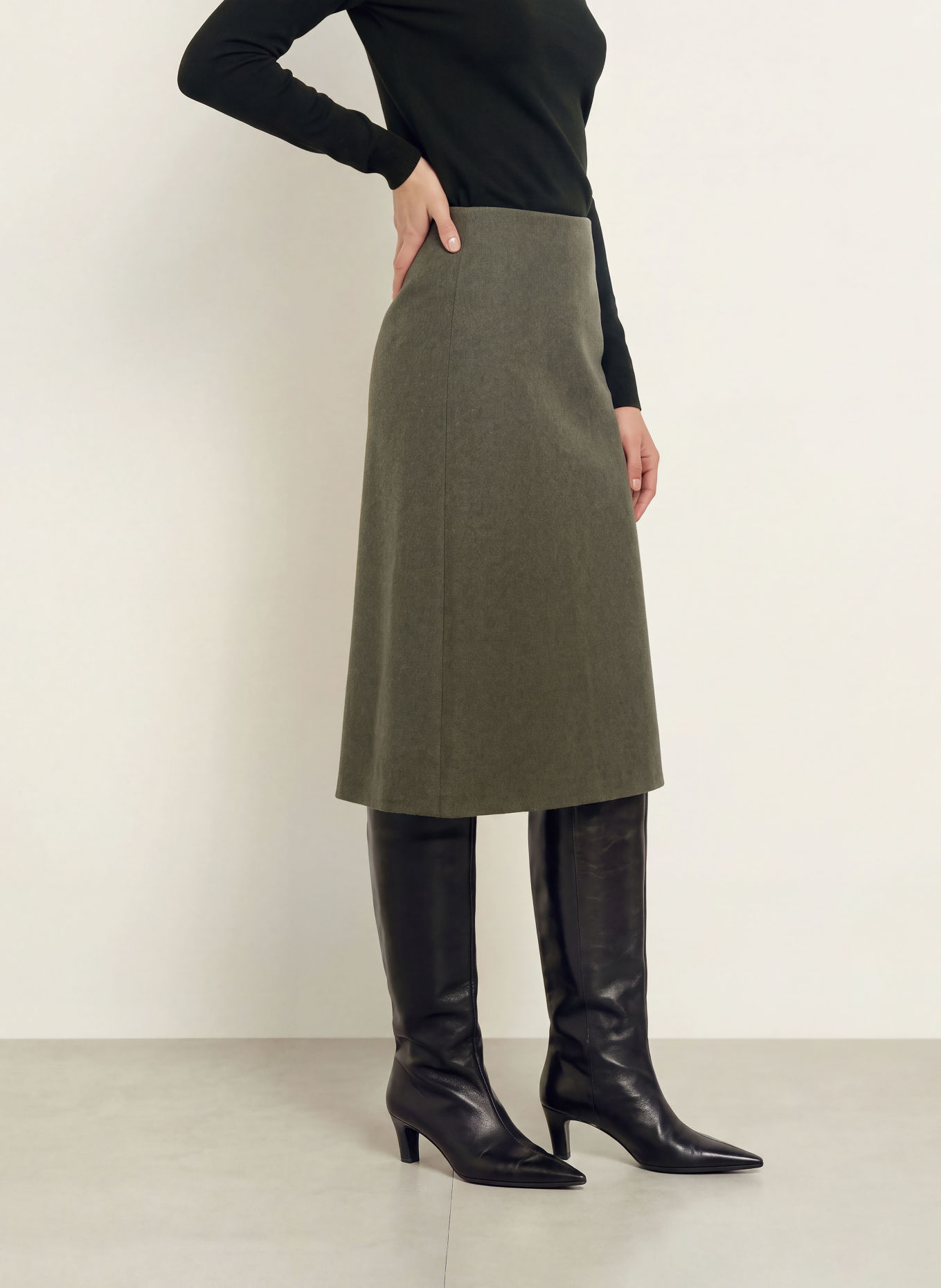 VINCE Rock: KHAKI