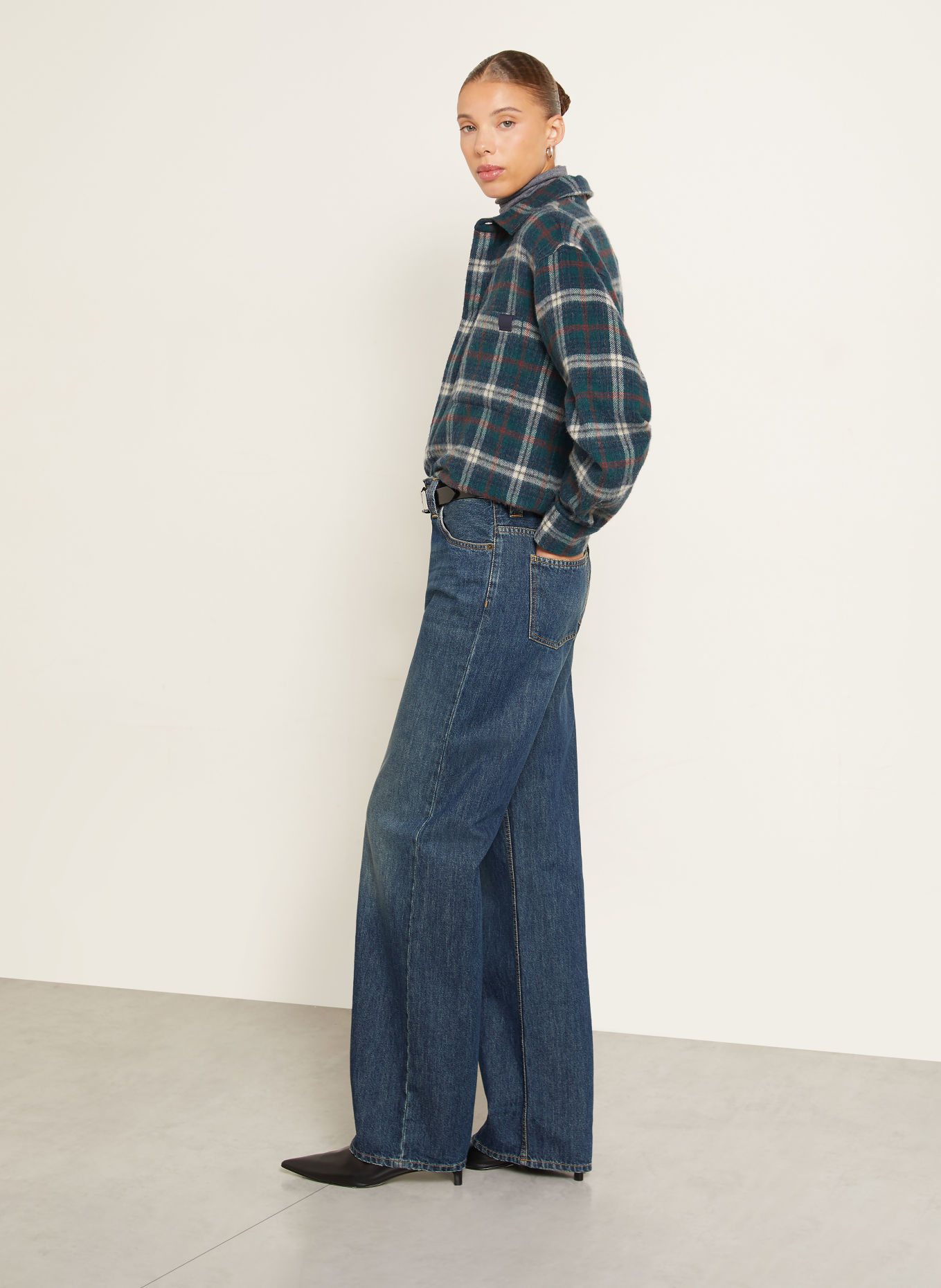 DARKPARK LEXIE Straight jeans: W083 FAIRFAX BLUE