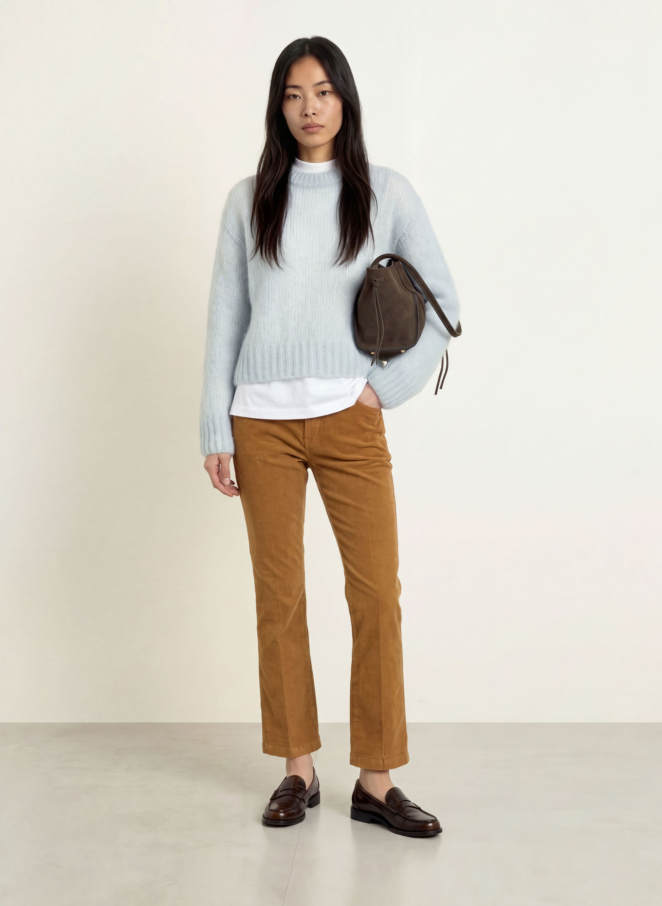 MAC 7/8-Chino aus Cord: BRAUN