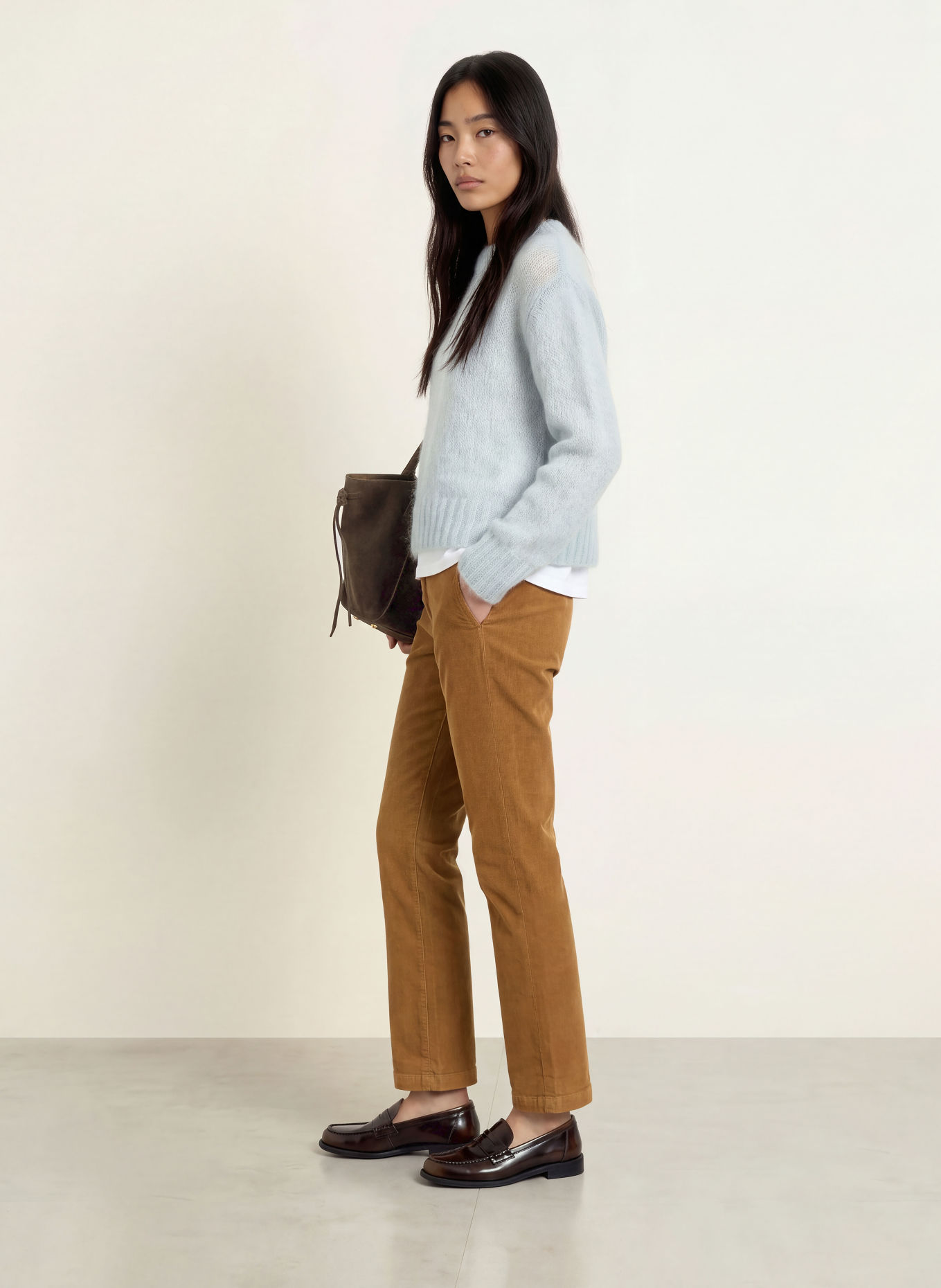 MAC 7/8-Chino aus Cord: BRAUN