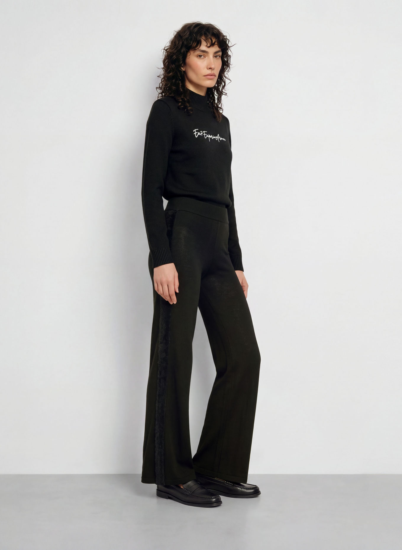 EA7 EMPORIO ARMANI Sweater: BLACK / WHITE