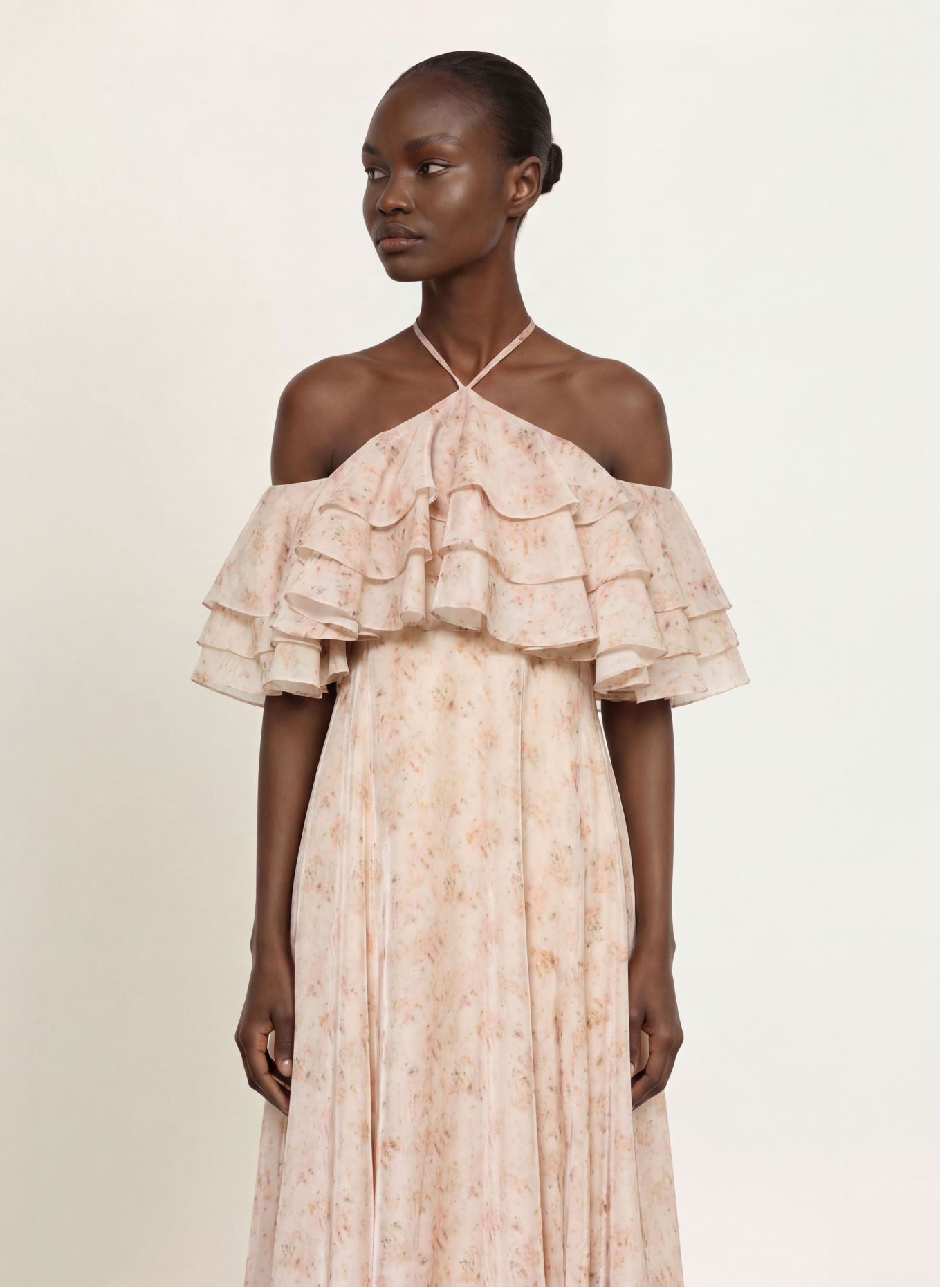 TED BAKER Sukienka z odkrytymi ramionami CEYLIA z falbanami: KREMOWY / RÓŻOWY / OLIWKOWY