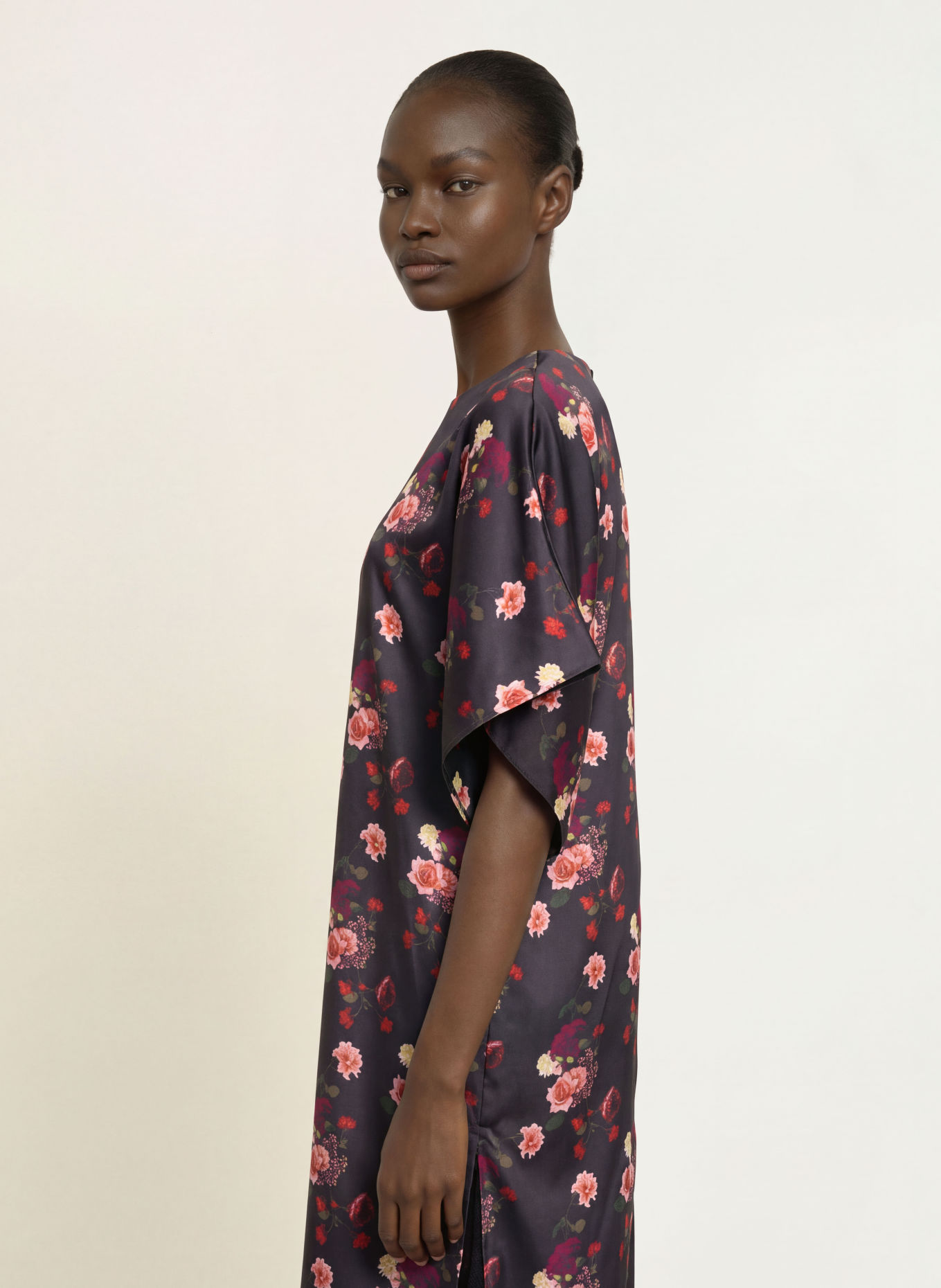 TED BAKER Kleid MEEIAA mit Spitze: SCHWARZ / ROT / GRÜN