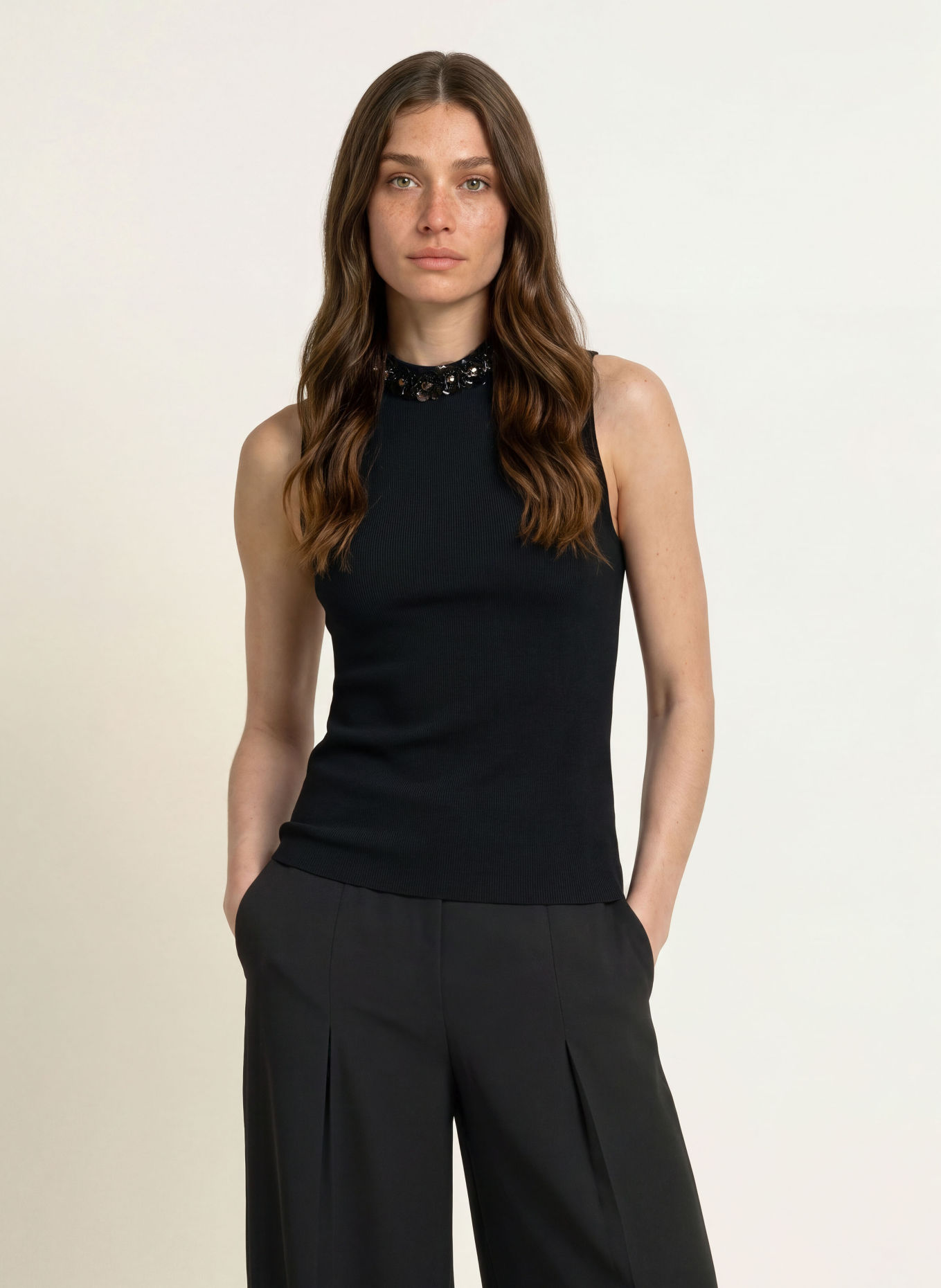 TED BAKER Top SELORA mit Pailletten: SCHWARZ